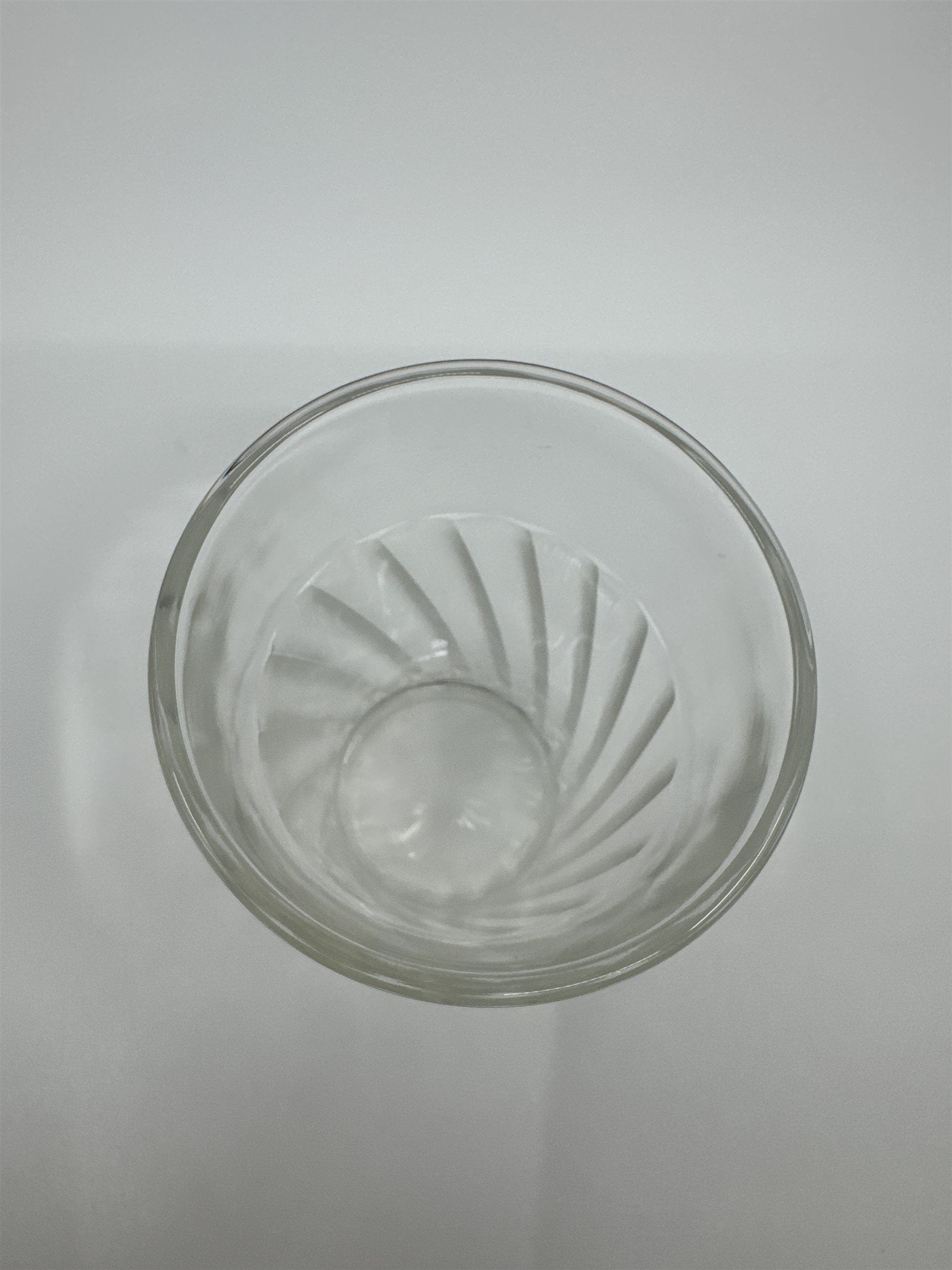 Vintage Juice Glass Twisted Diagonal Vertical Lines Design