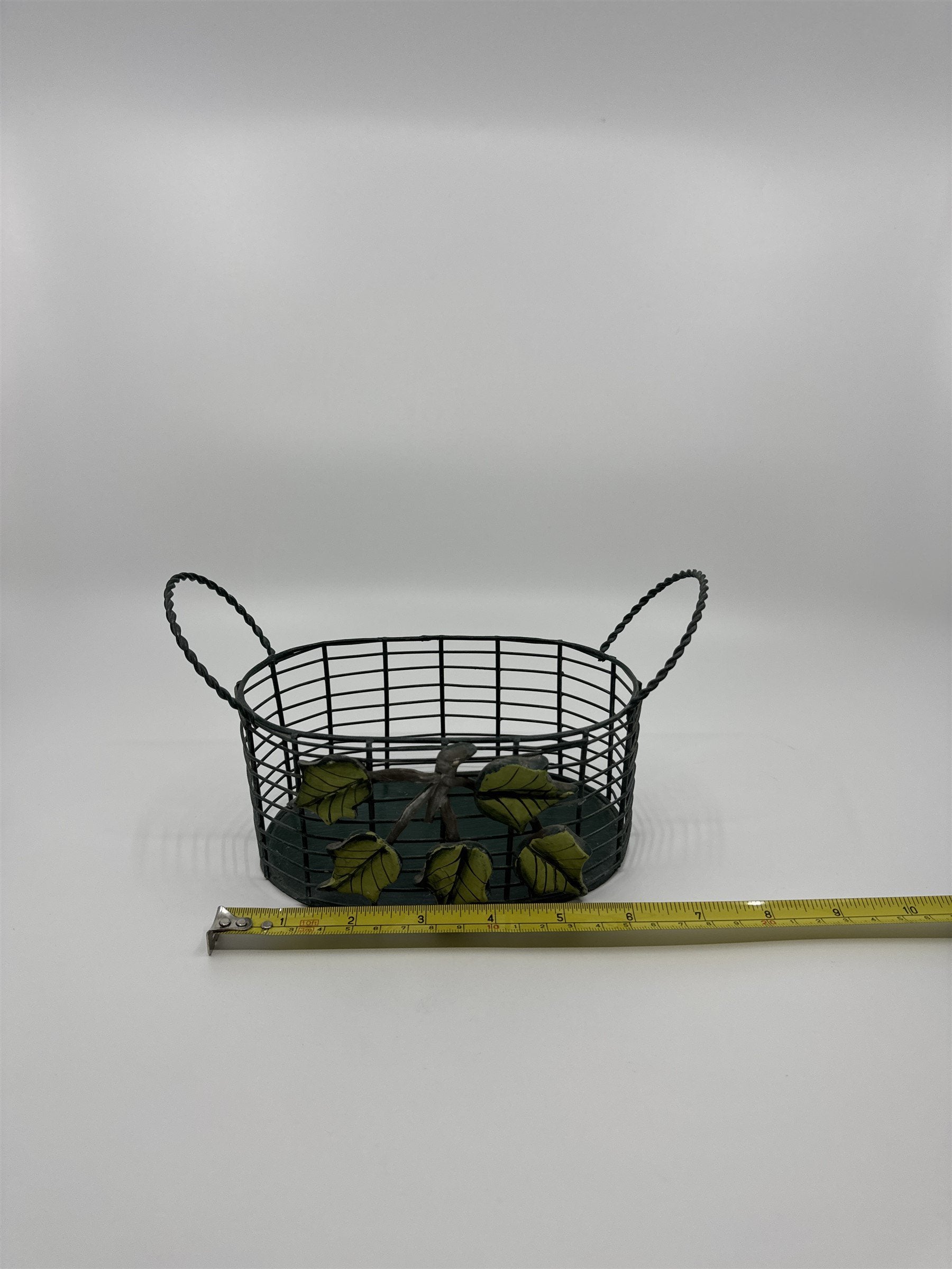 Vintage 7" Green Metal Wire Basket /w Handles and Leaves Vines Pattern
