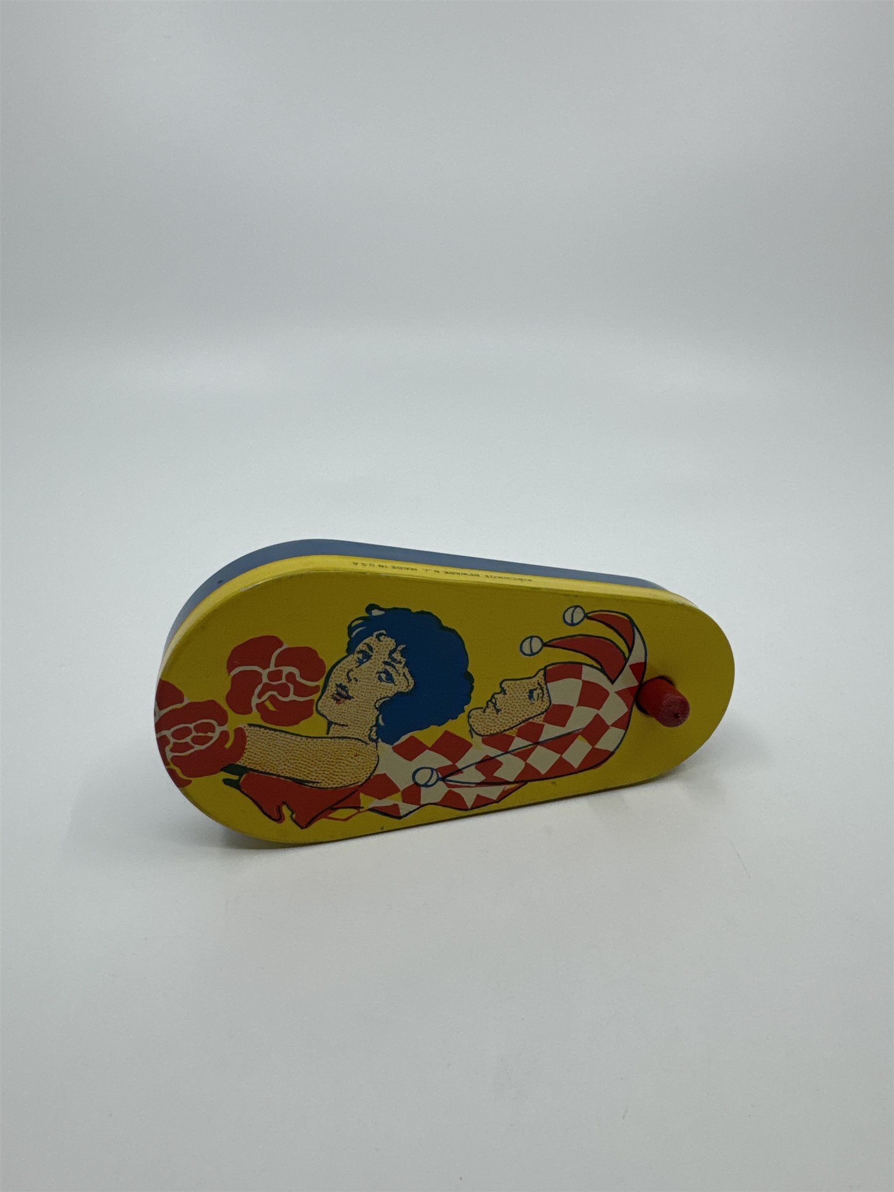 Kirchhof 1950s Tin Litho Winding Noisemaker Newark NJ USA Joker and Woman