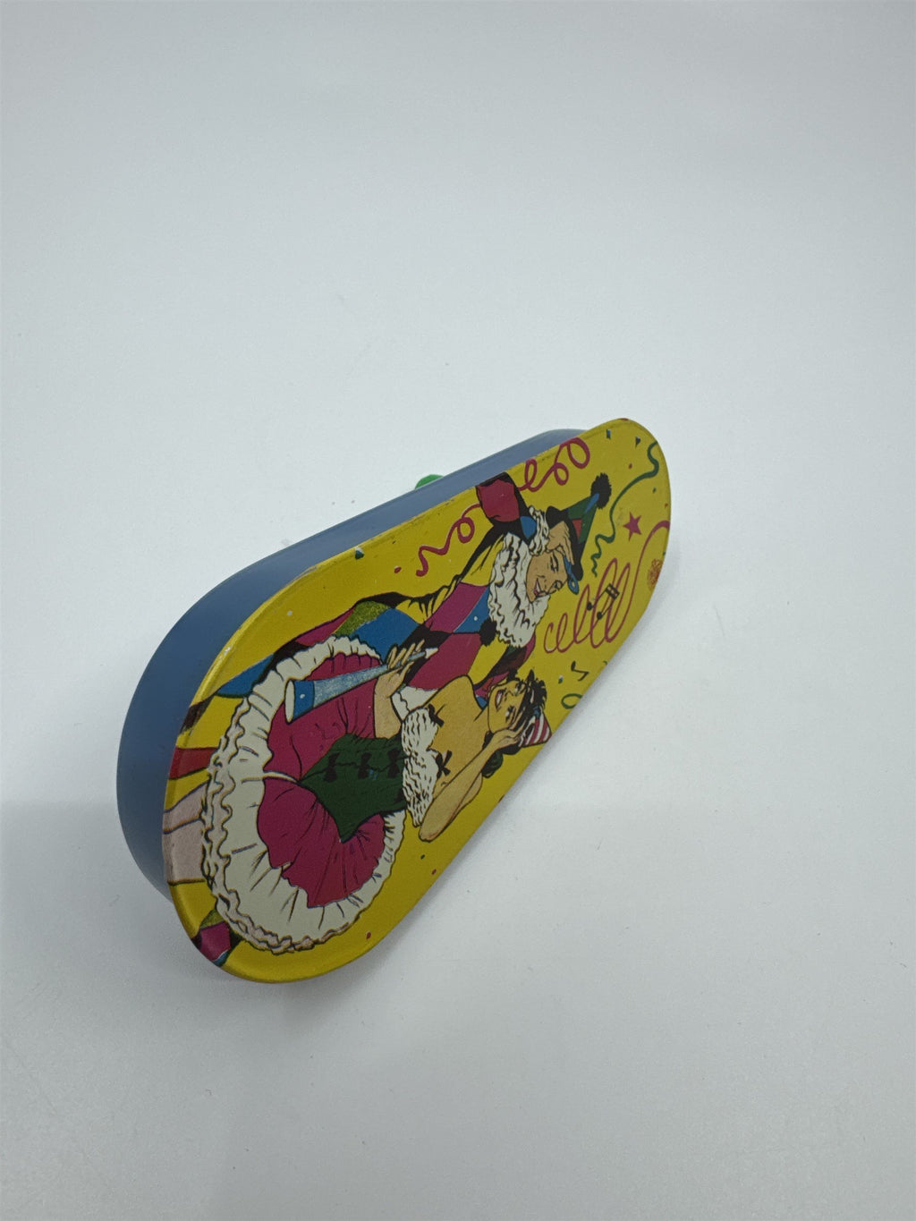 Vintage 1950s Tin Litho Winding Noisemaker USA US Metal Toy Mfg Co Two Clowns