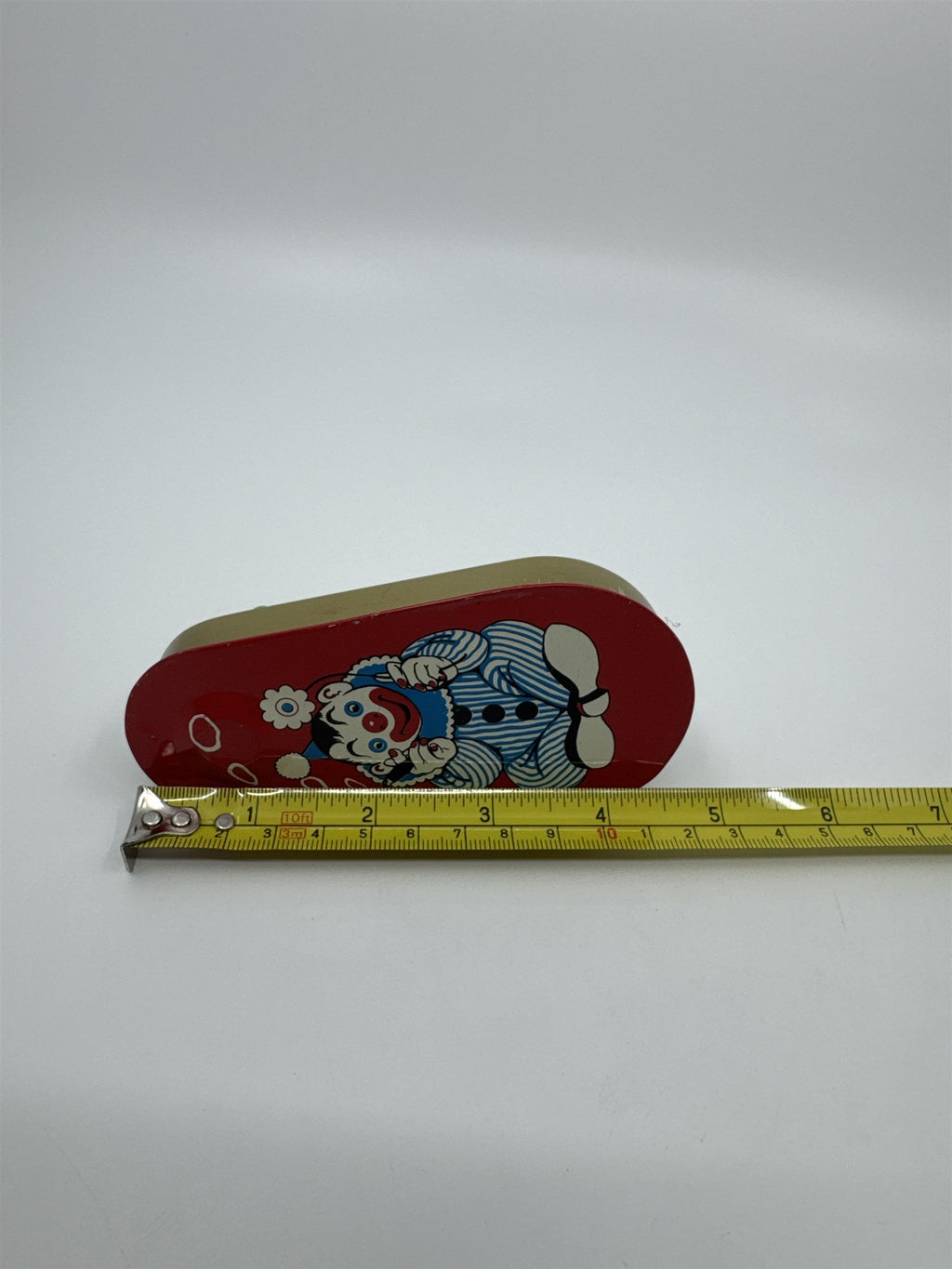Vintage 1950s Tin Litho Winding Noisemaker USA Cigar Rings Smoking Clown Flower