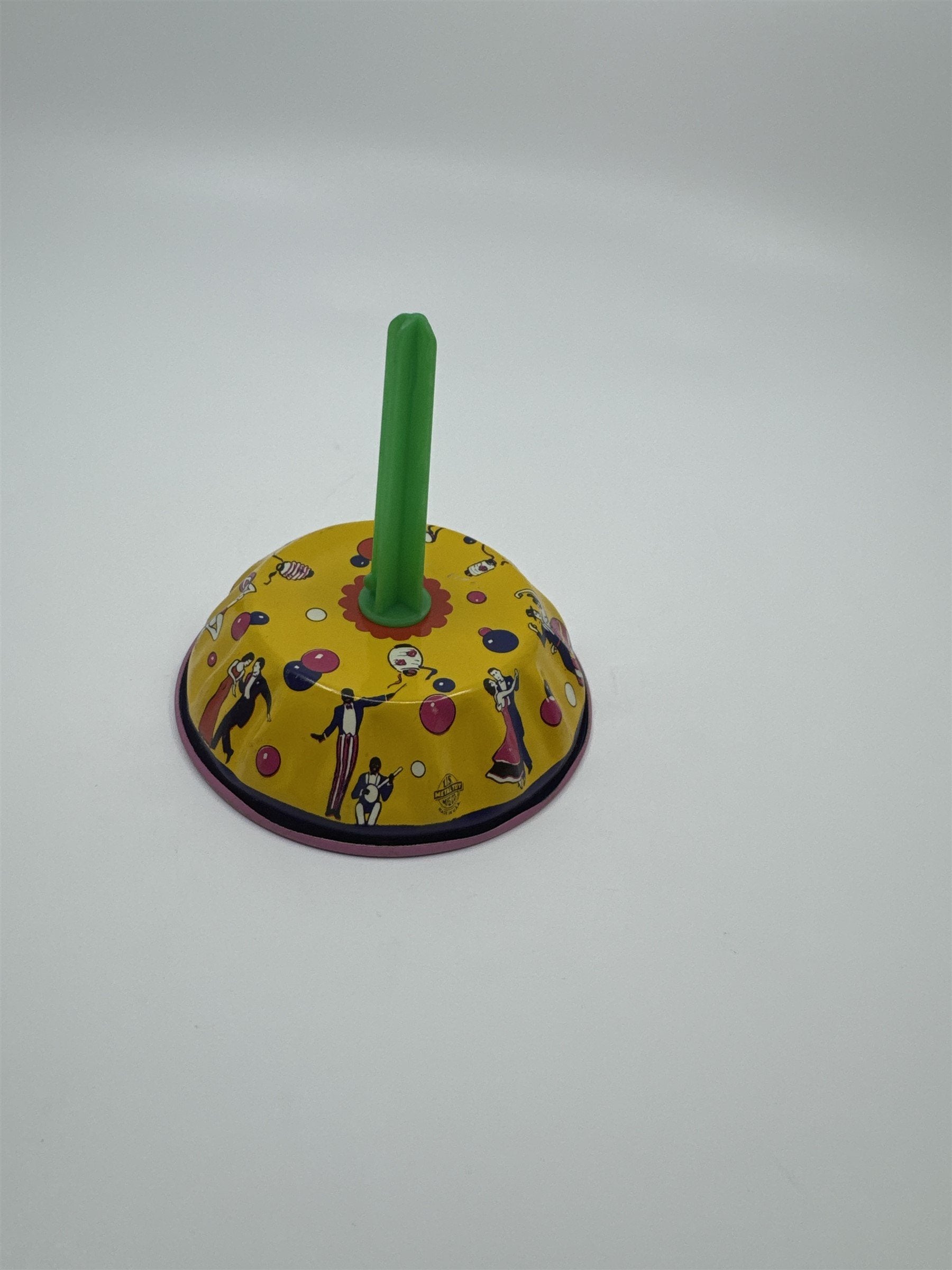 Vintage 1950s Tin Litho Toy Noisemaker US Metal Toy Mfg. Co. USA Dancers Twine