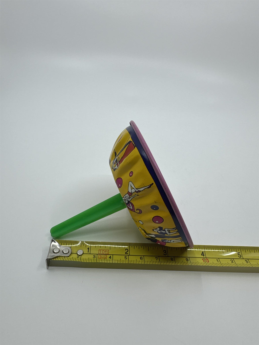 Vintage 1950s Tin Litho Toy Noisemaker US Metal Toy Mfg. Co. USA Dancers Twine