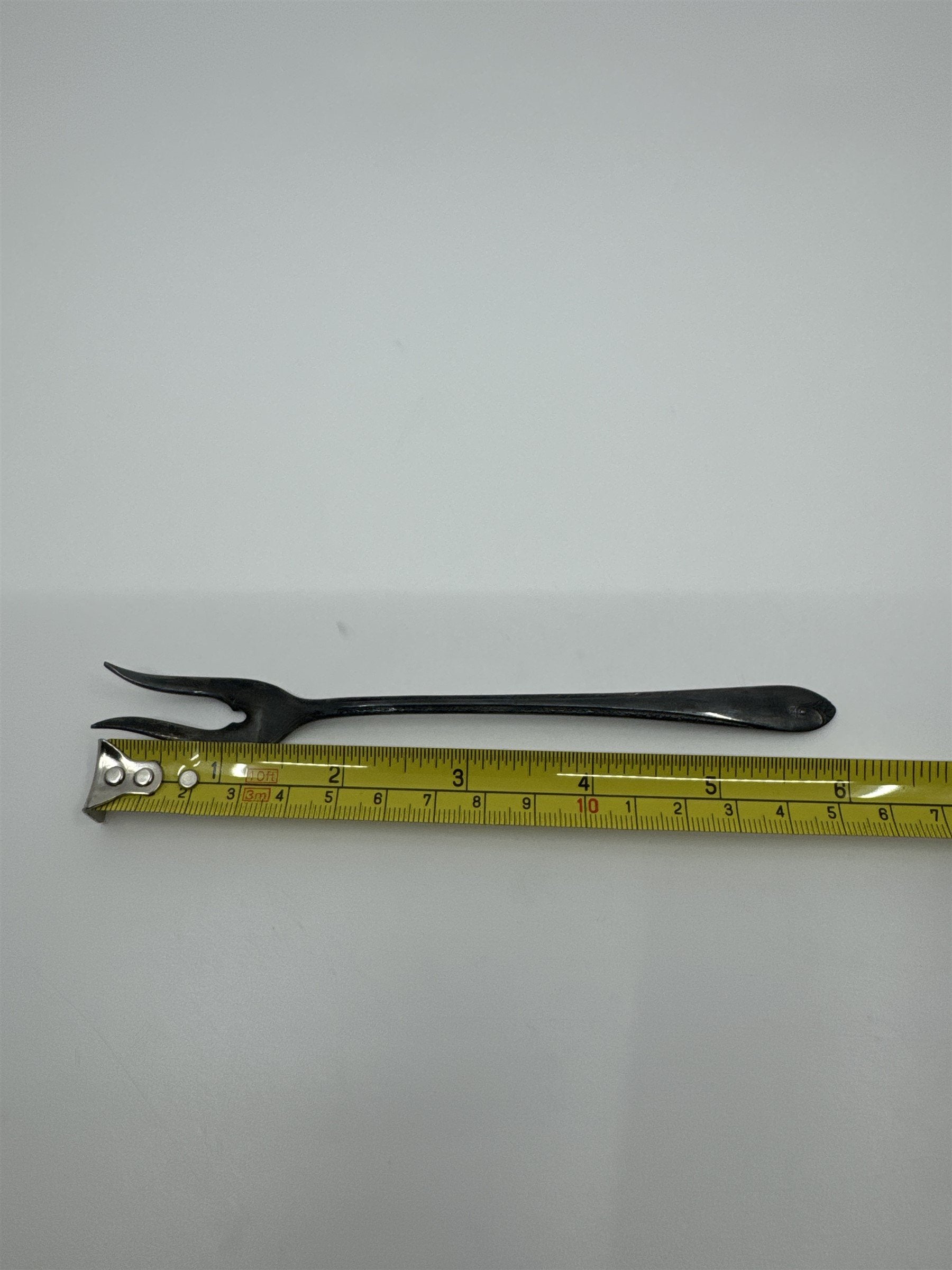 Vintage WM ROGERS MFG CO Silver Plate Olive / Pickle Prong Fork Original Rogers