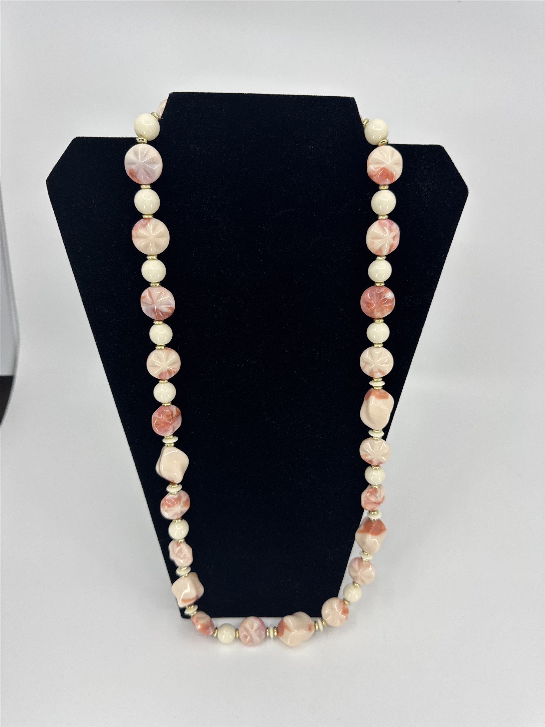 Vintage Pink and Cream Colored Beaded Necklace w Swirl Shell Pattern Beads Resin