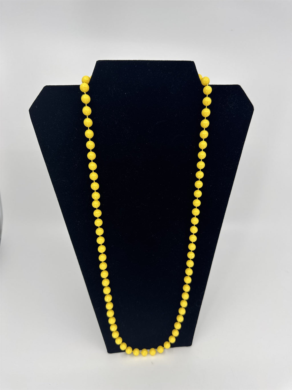 Vintage Yellow Resin Beaded Necklace Beads Costume Jewelry