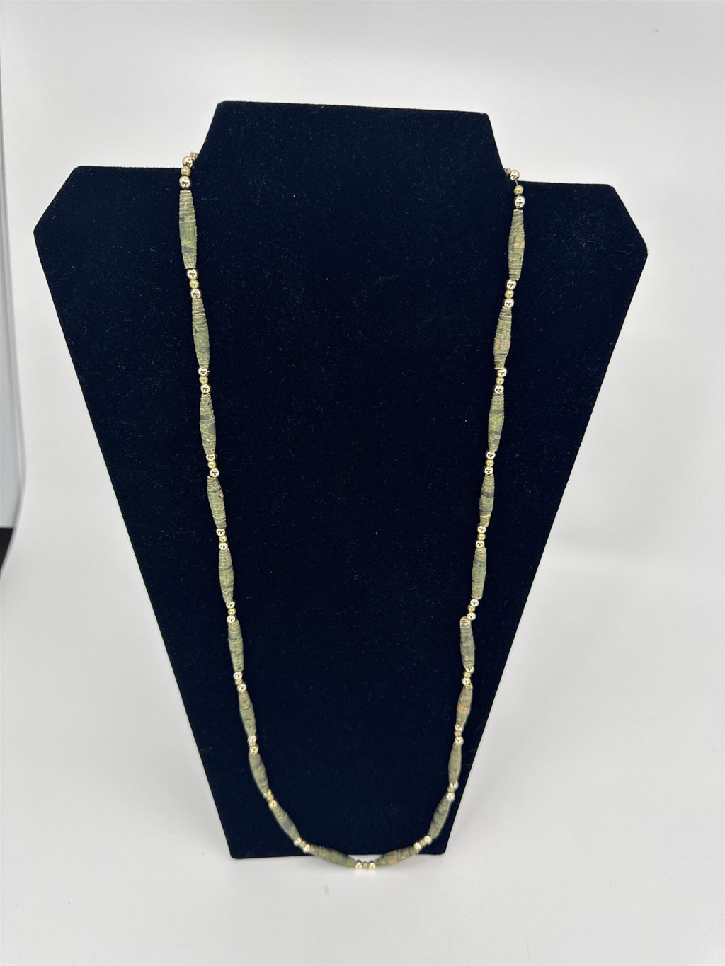 Vintage Womens Necklace Handmade Green Rolled Paper /w Gold Tone Beads