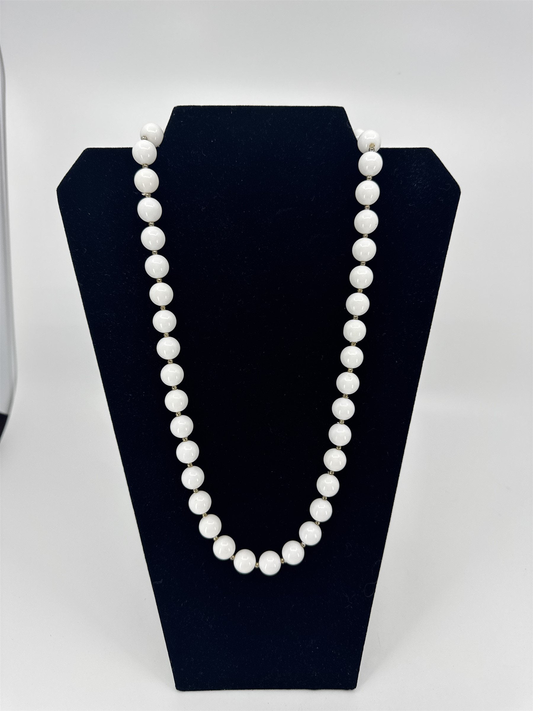 Vintage White Hard Resin Beaded Necklace /w Silver Tone Separator Beads