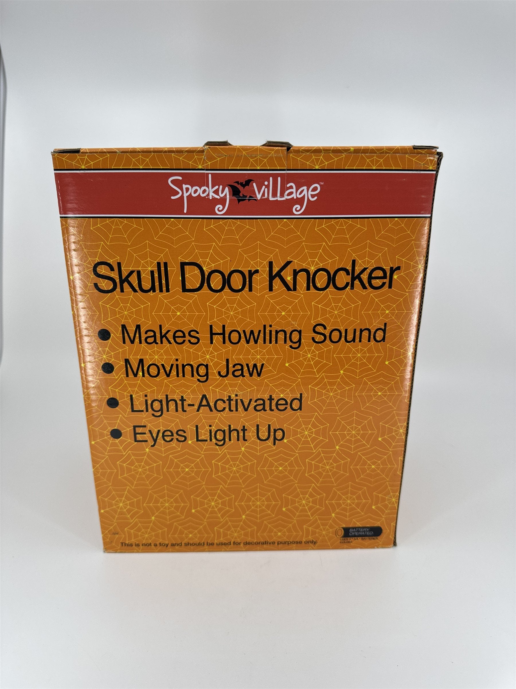 Retired Halloween Spooky Village Skull Door Knocker Howling Moving Jaw Eyes Lit