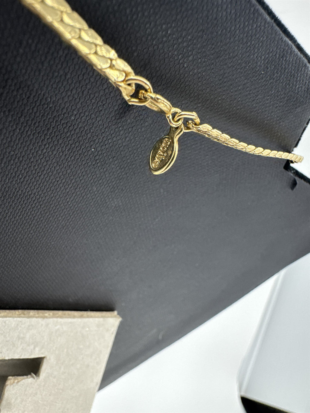 Vintage Gold Toned Avon Necklace Chain Rope Womens Necklace With Box