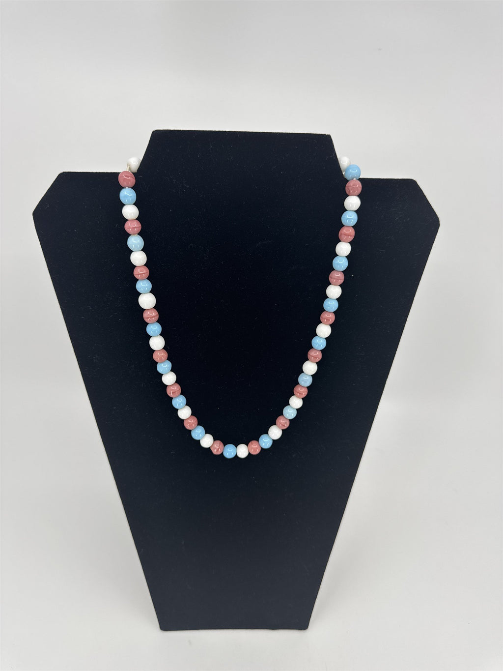 Vintage Womens Necklace Costume Jewelry Pink Blue and White Strung Beads