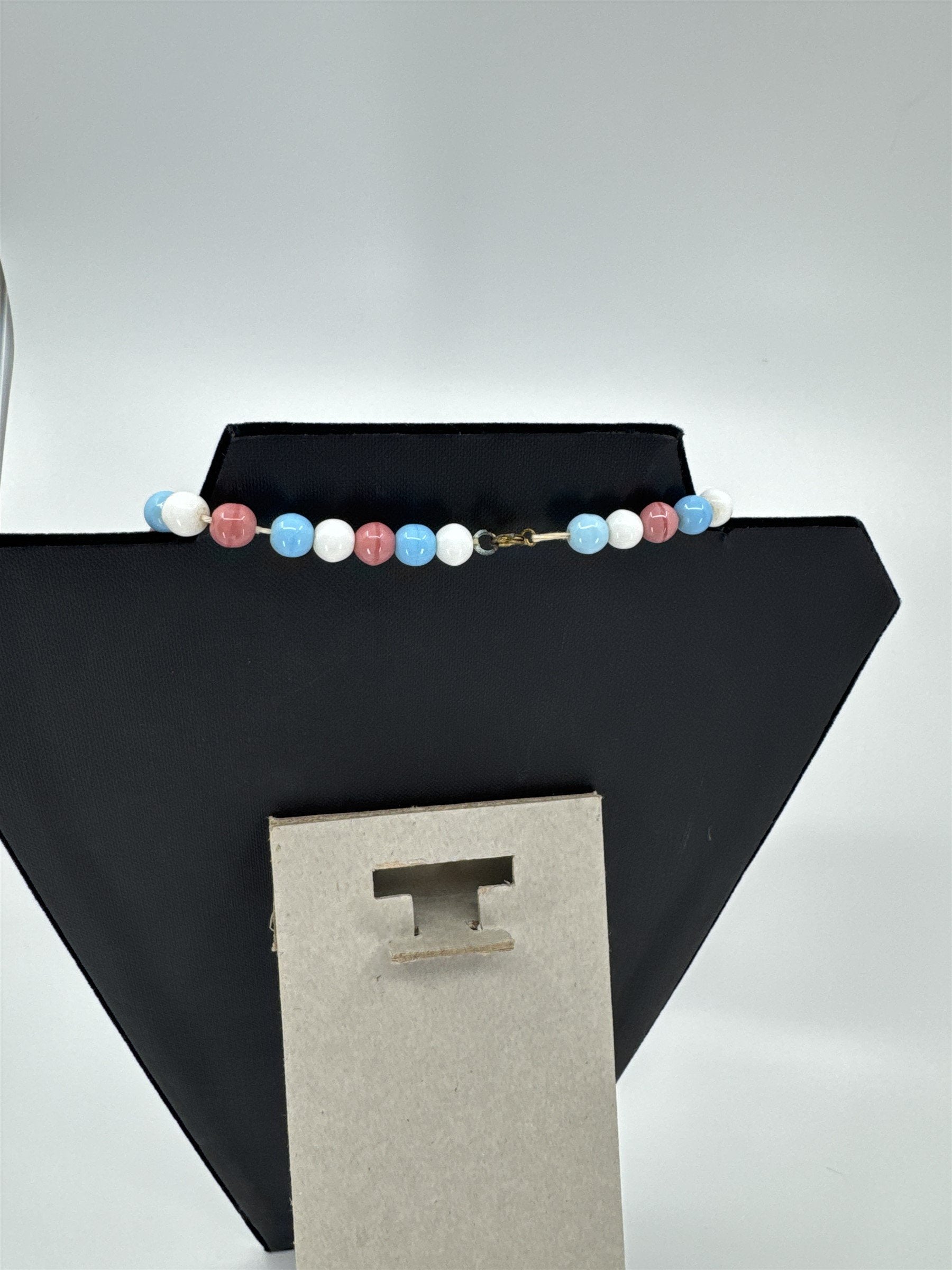 Vintage Womens Necklace Costume Jewelry Pink Blue and White Strung Beads