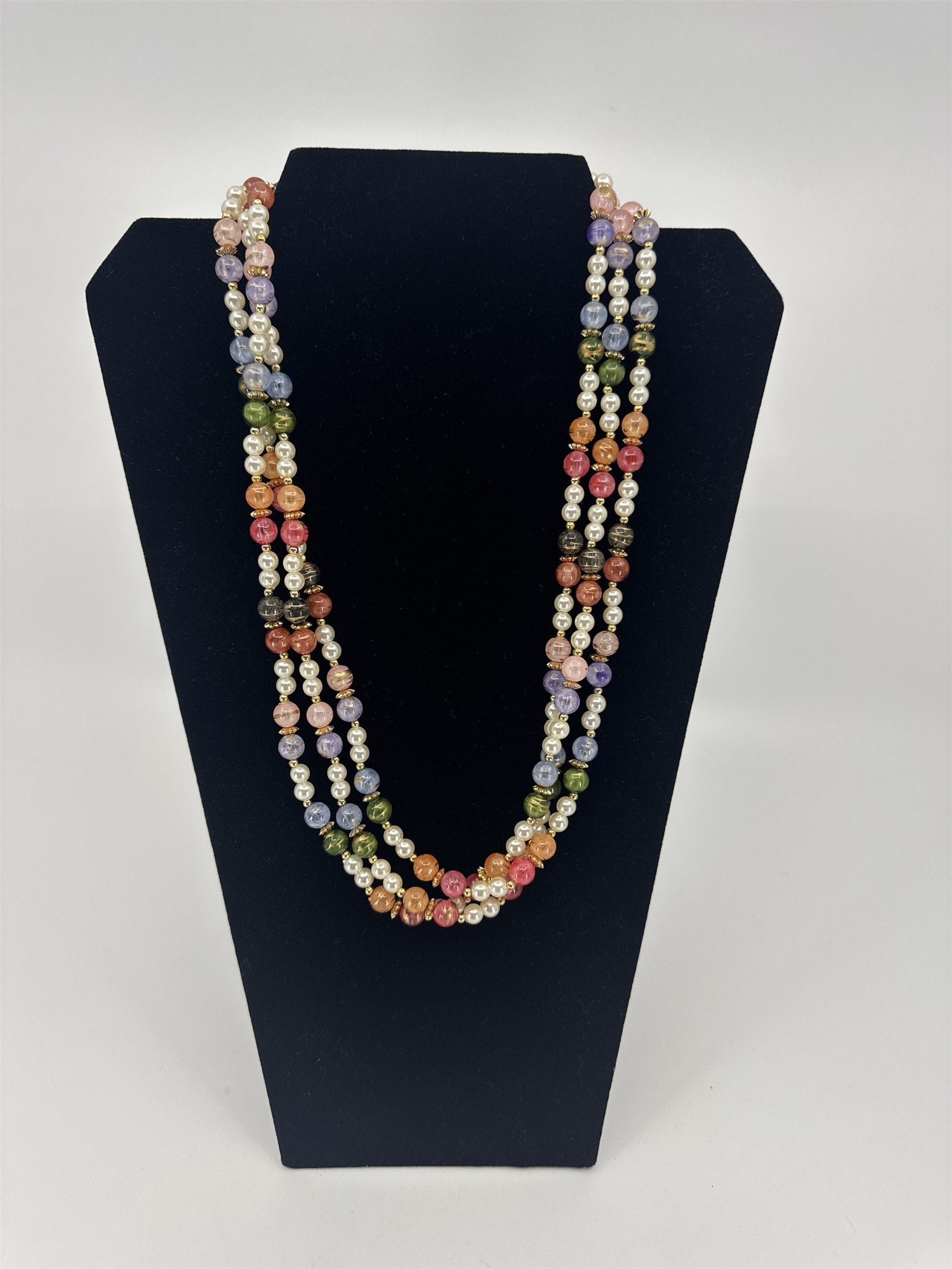 Vintage Womens Necklace Costume Jewelry Multicolored Beads Faux Pearls 3-Strands