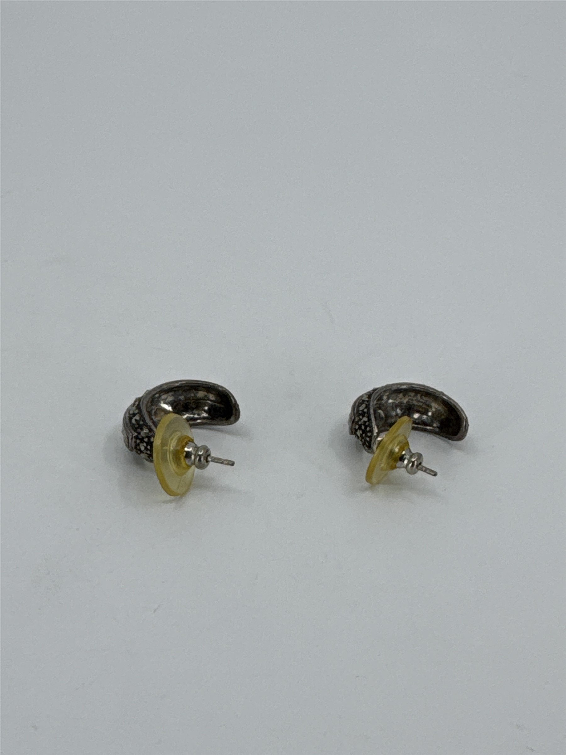 Vintage Silver Tone Sparking Gold Shining Retro Pin Earrings Costume Jewelry