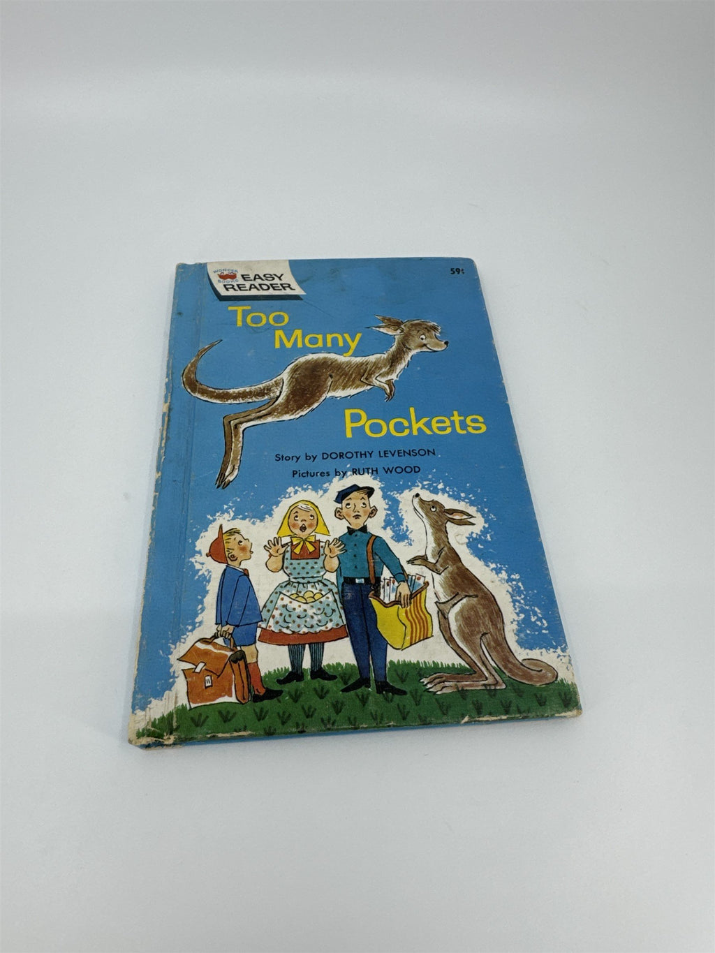 Vintage Wonder Books Easy Reader Too Many Pockets by Dorothy Levenson Ruth Wood