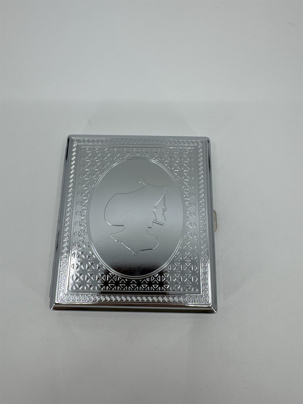 Gambler Cigarette Carrying Case Woman Smoking /w Bonnet Embossed Cigarette Case