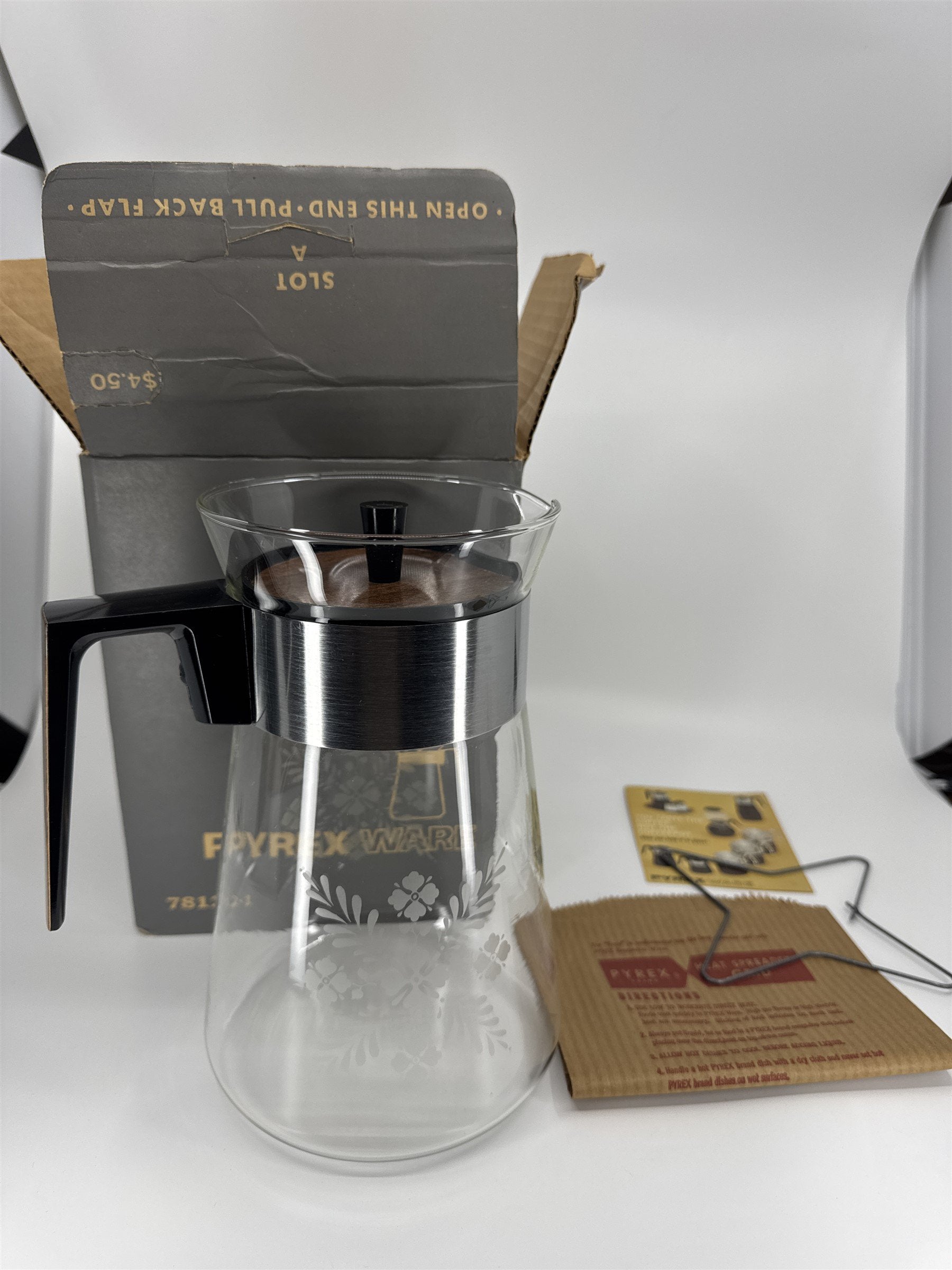 MCM Pyrexware Clear Glass 12 Cup Coffee Carafe w/Lid & Original Box 7812 CW