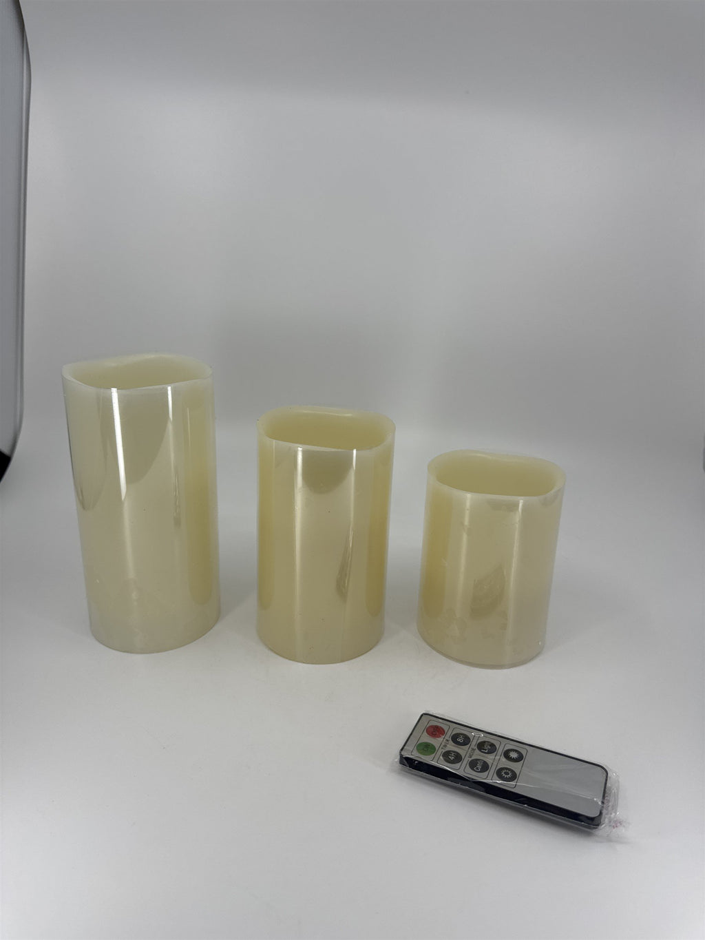 Lavish Home Set of 3 Flameless LED Candles /w Remote and Timer Feature 72-0030W