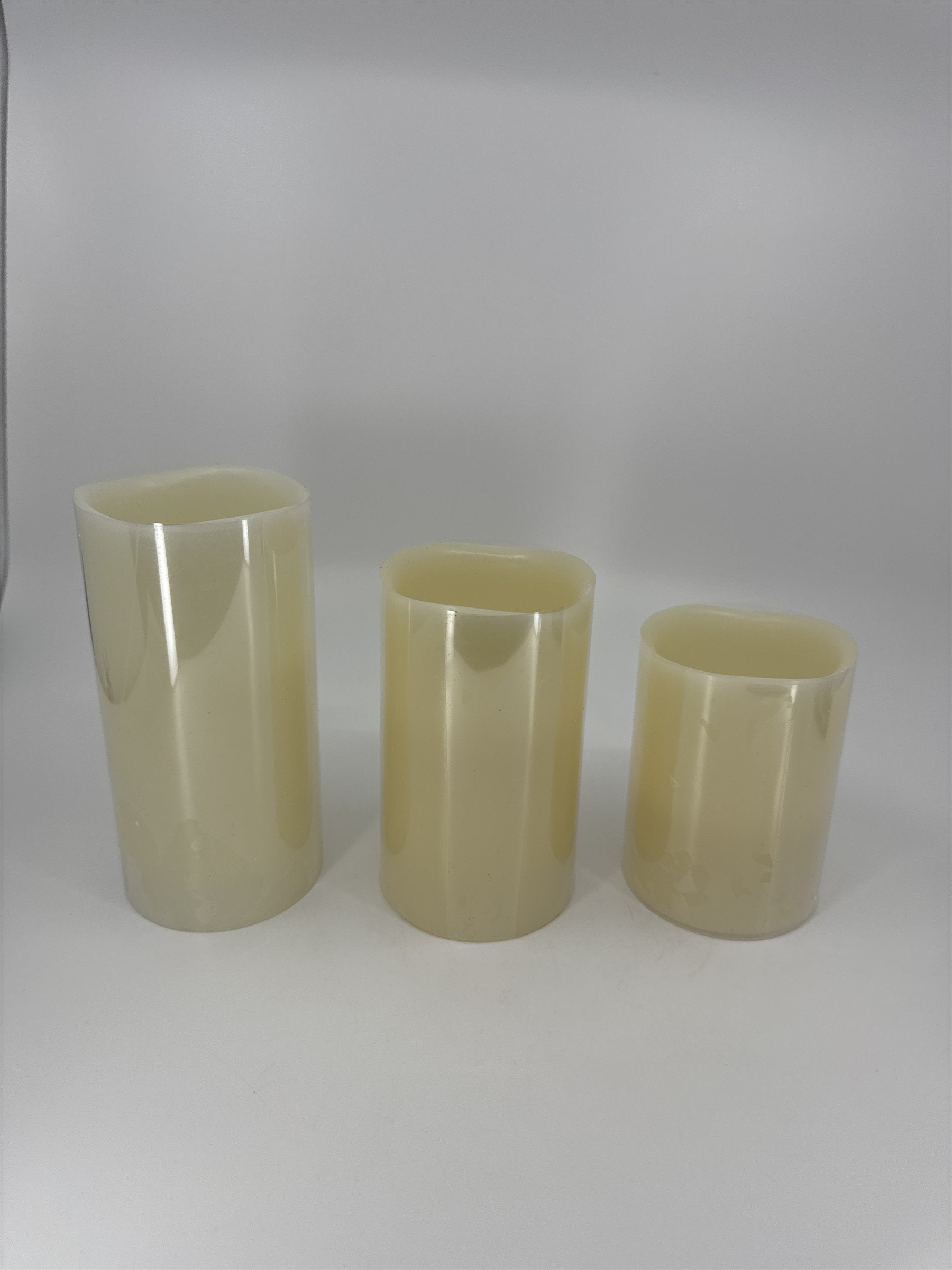 Lavish Home Set of 3 Flameless LED Candles /w Remote and Timer Feature 72-0030W