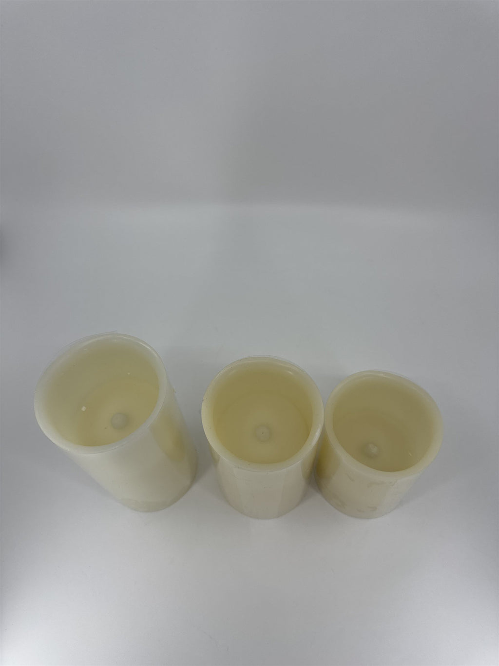 Lavish Home Set of 3 Flameless LED Candles /w Remote and Timer Feature 72-0030W