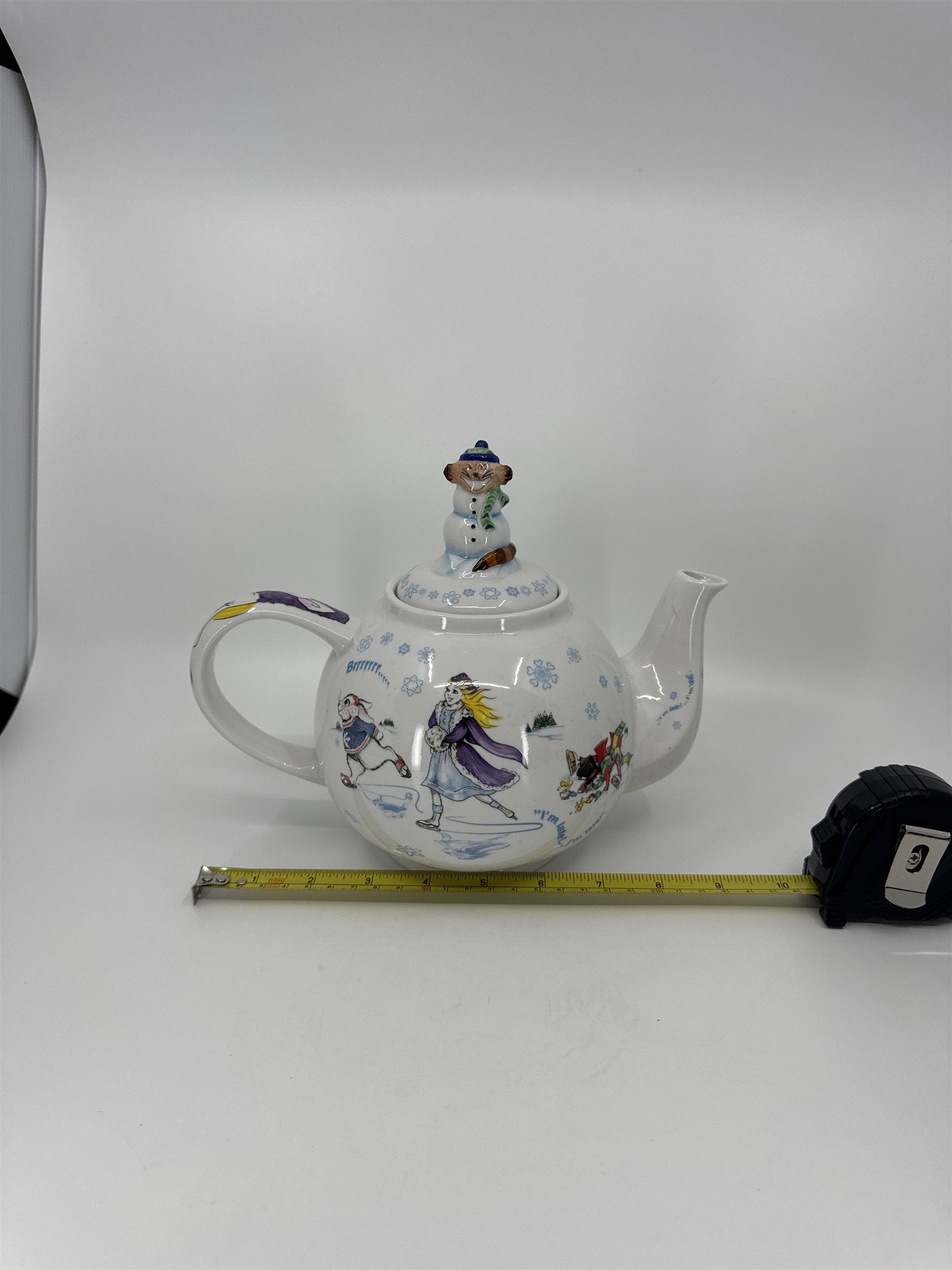 Cardew Design England Paul Cardew Alice in Wonderland 48oz Teapot AIW13013 & Box