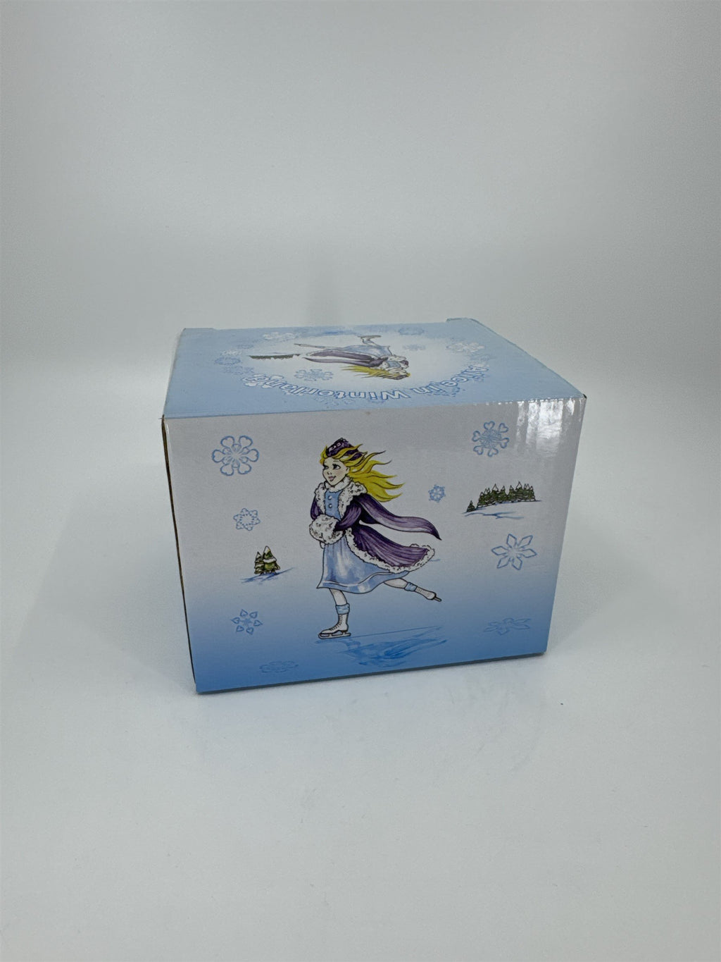 Cardew Design England Paul Cardew Alice in Wonderland Mad Creamer AIW13053