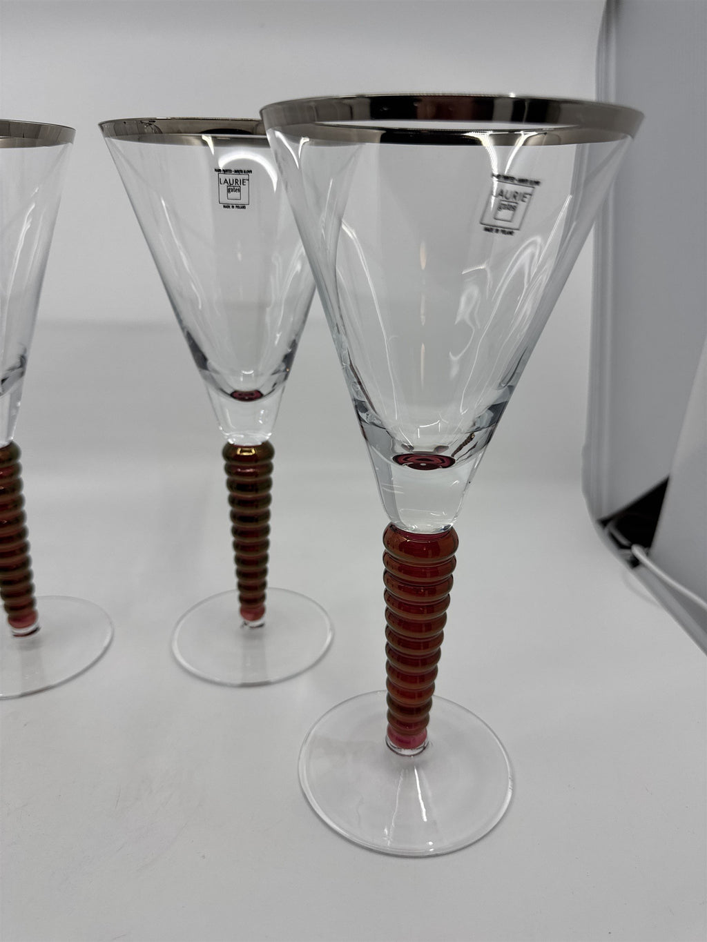 Set of 4 Laurie Gates Wine Glasses Hand Painted Mouth Blown Twisted Stems POLAND