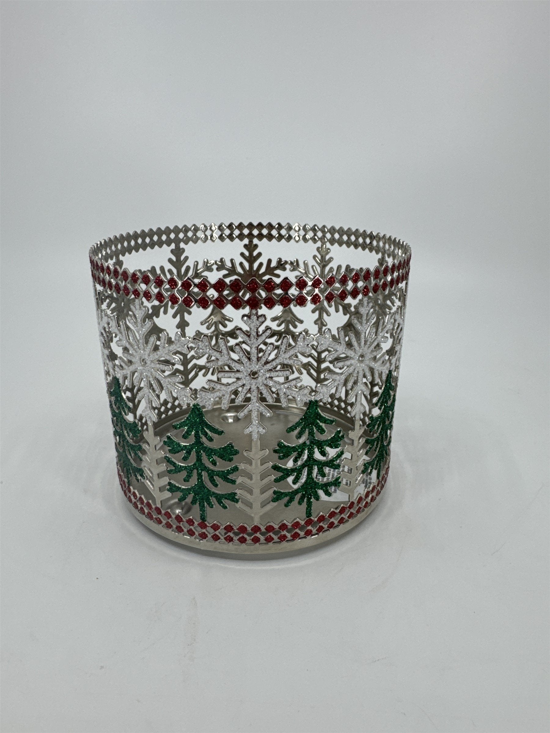 Bath and Body Works Glitter Snowflake Christmas Tree 3-Wick Candle Holder Winter