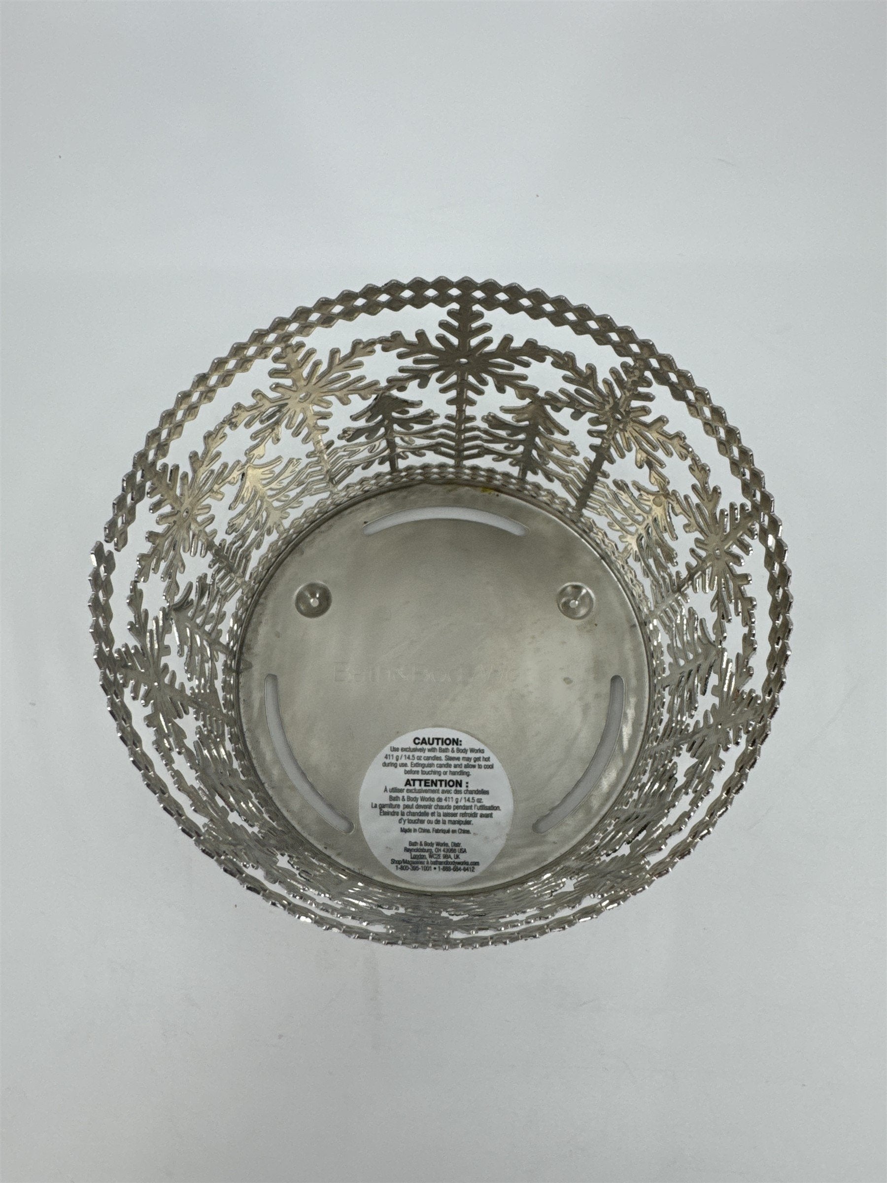 Bath and Body Works Glitter Snowflake Christmas Tree 3-Wick Candle Holder Winter