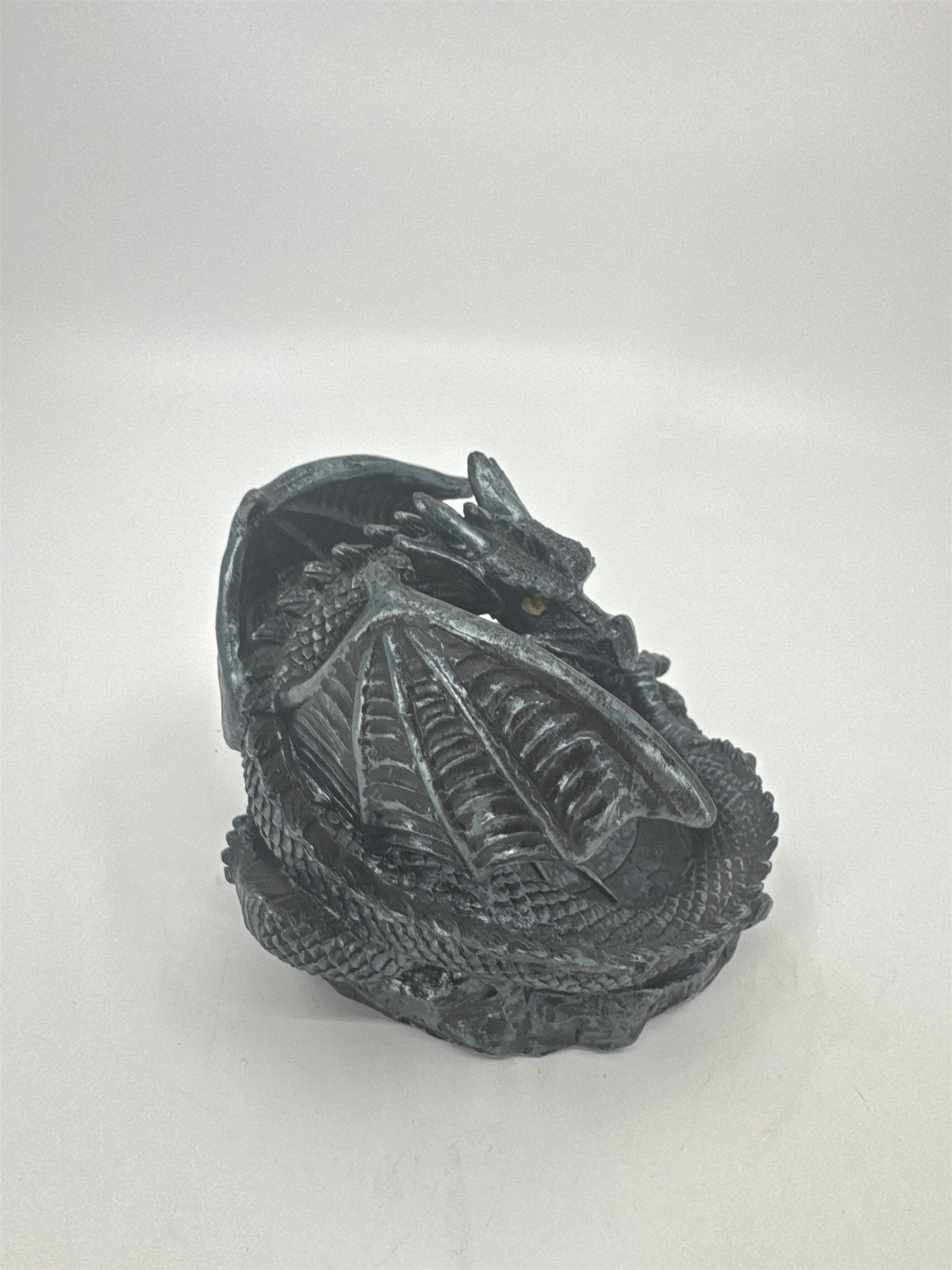 Vintage Resin Dragon Jewelry Dish Bright Eyed Skull Center Tray Hand Embellished