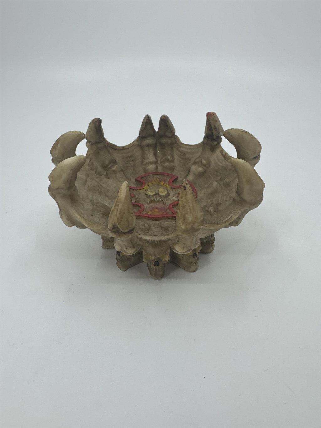 Vintage Resin Skull Fire Bones Jewelry Dish Ashtray Tray Spikey Bones Halloween