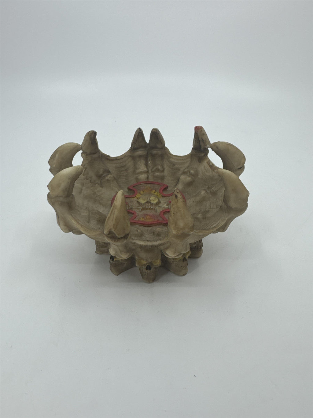 Vintage Resin Skull Fire Bones Jewelry Dish Ashtray Tray Spikey Bones Halloween