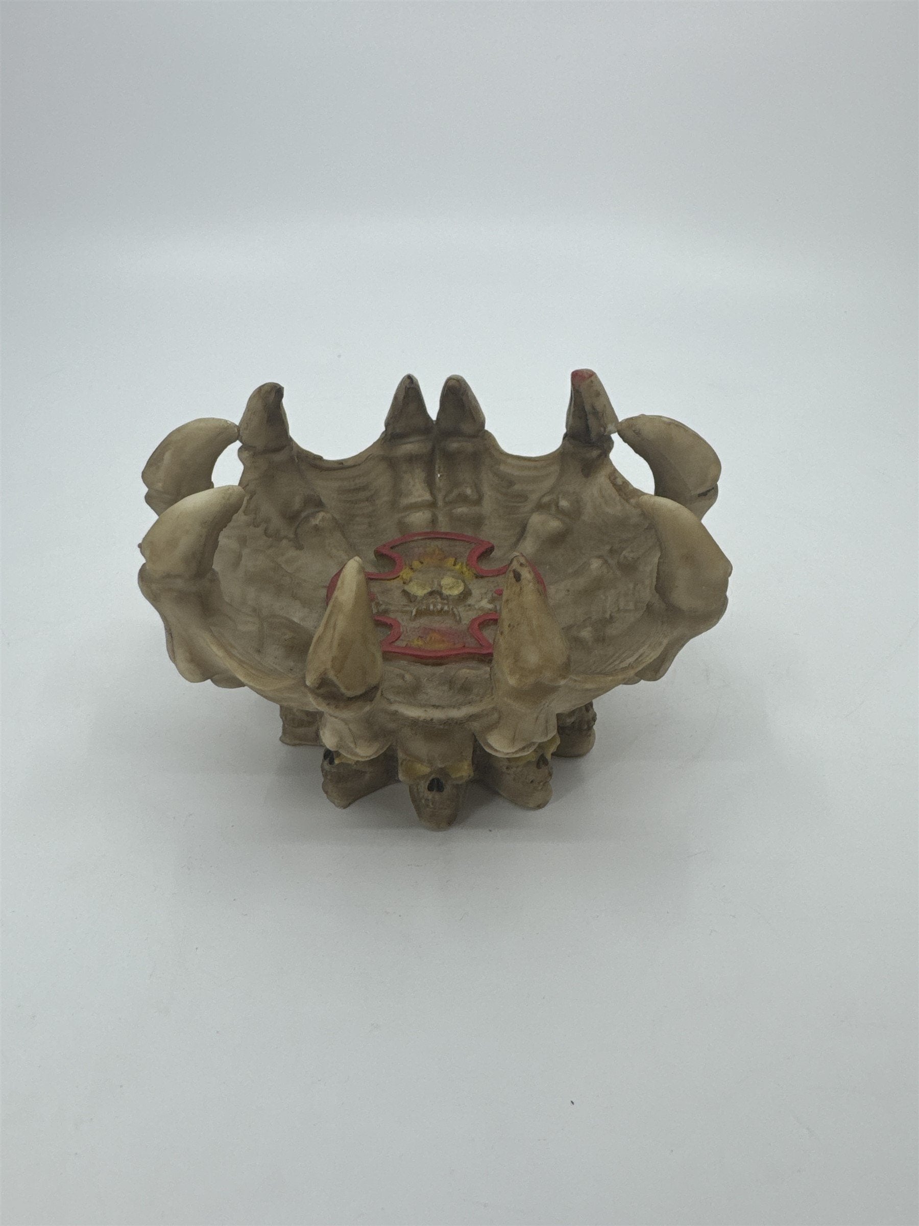 Vintage Resin Skull Fire Bones Jewelry Dish Ashtray Tray Spikey Bones Halloween