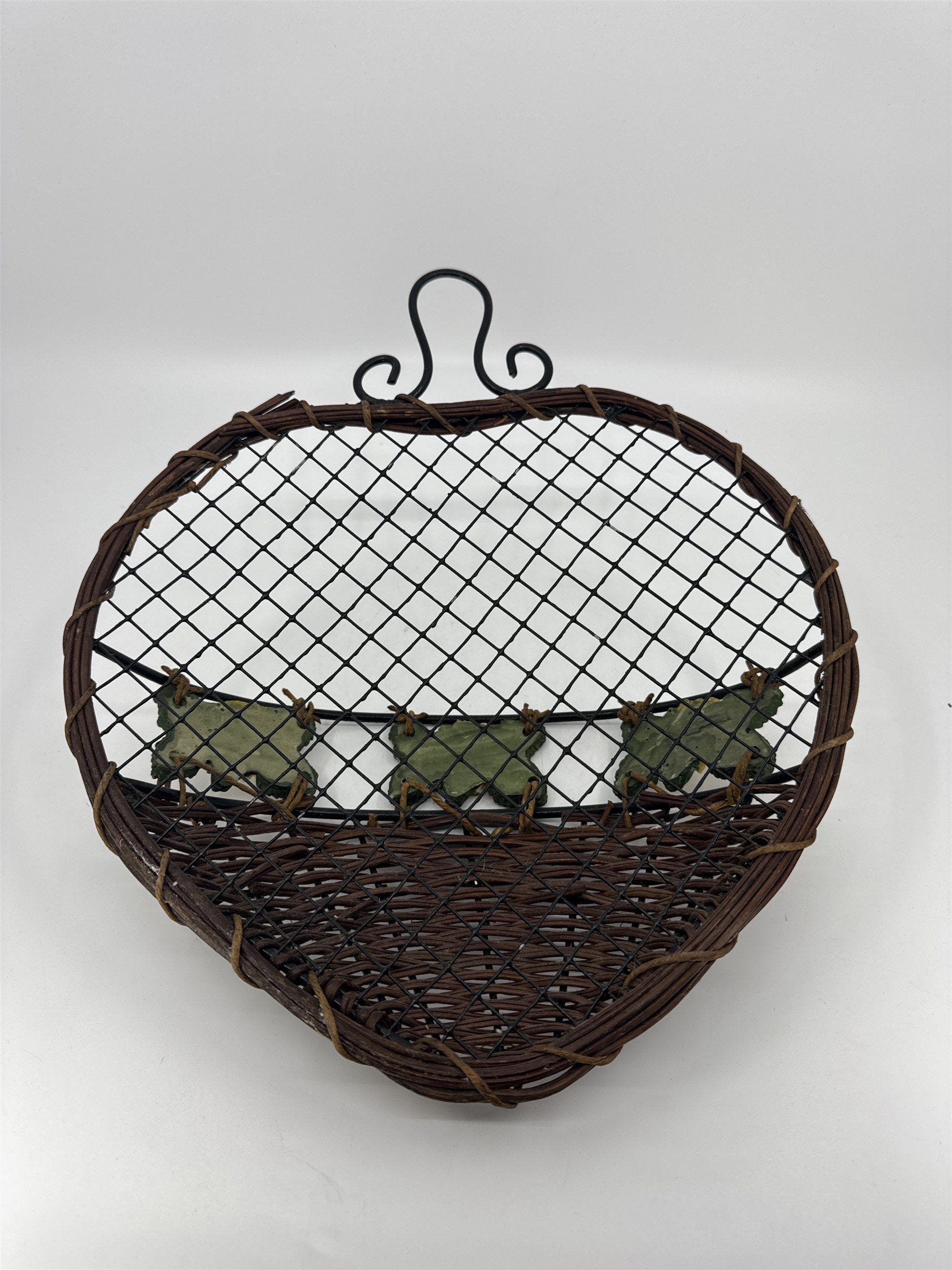 Vintage Metal and Wood Vine Wall Hanging Basket Decor /w Three Sunflowers
