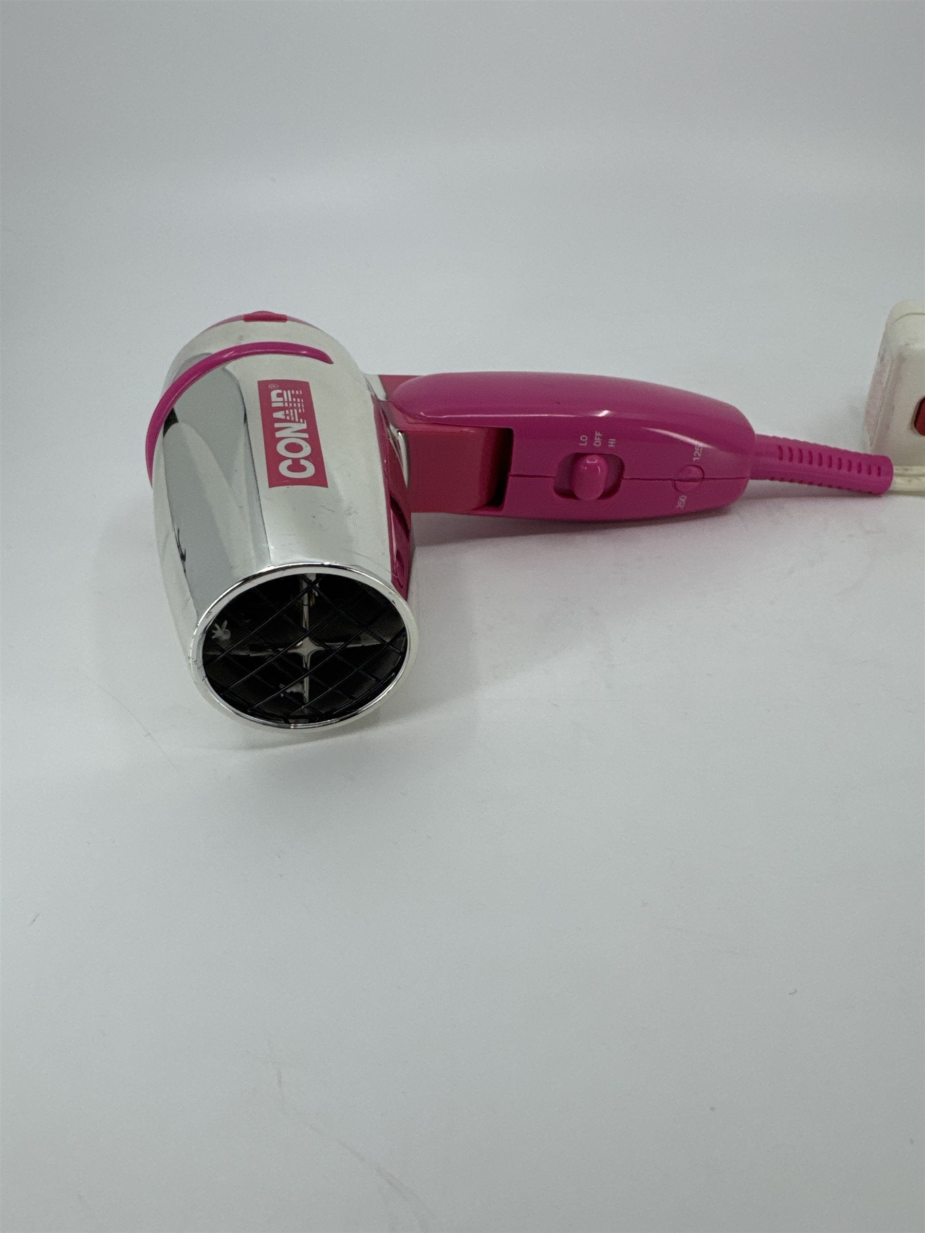 Mini Pink Conair Blow-dryer Model 054CSPW 125/250V AC 60Hz 800W Travel Hair Dry
