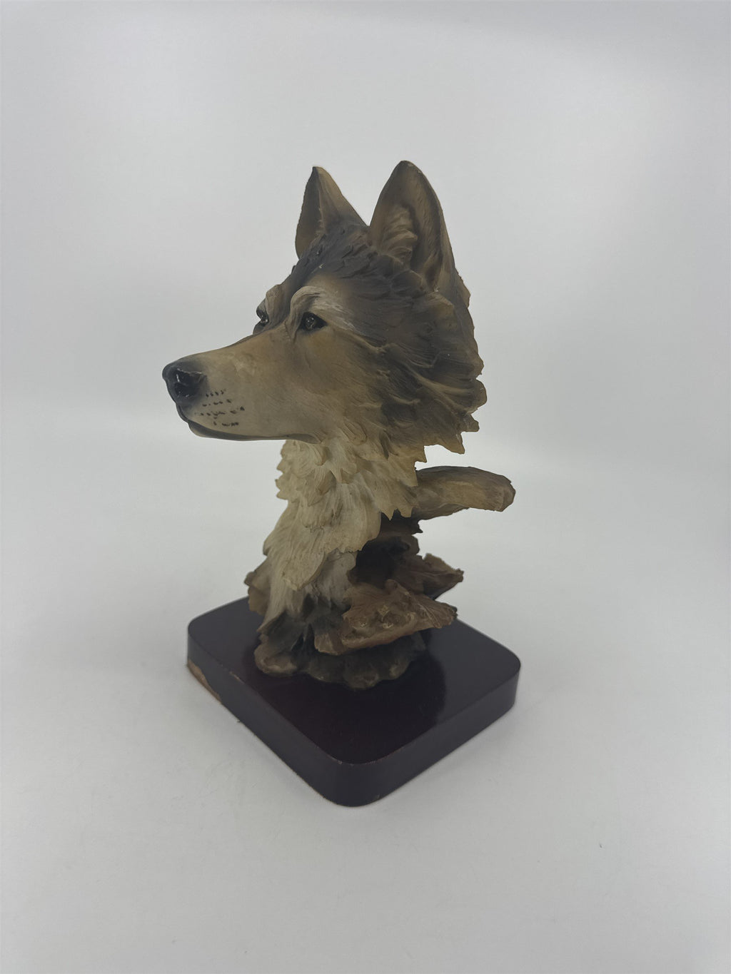 Wolf Head Bust on Base Wild Wolf Sculpture Figurine 8" Tall