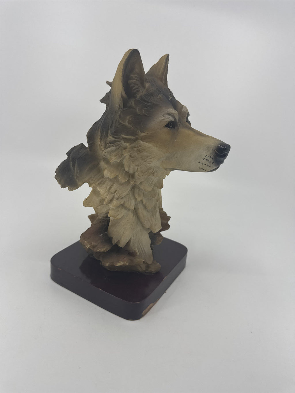 Wolf Head Bust on Base Wild Wolf Sculpture Figurine 8" Tall