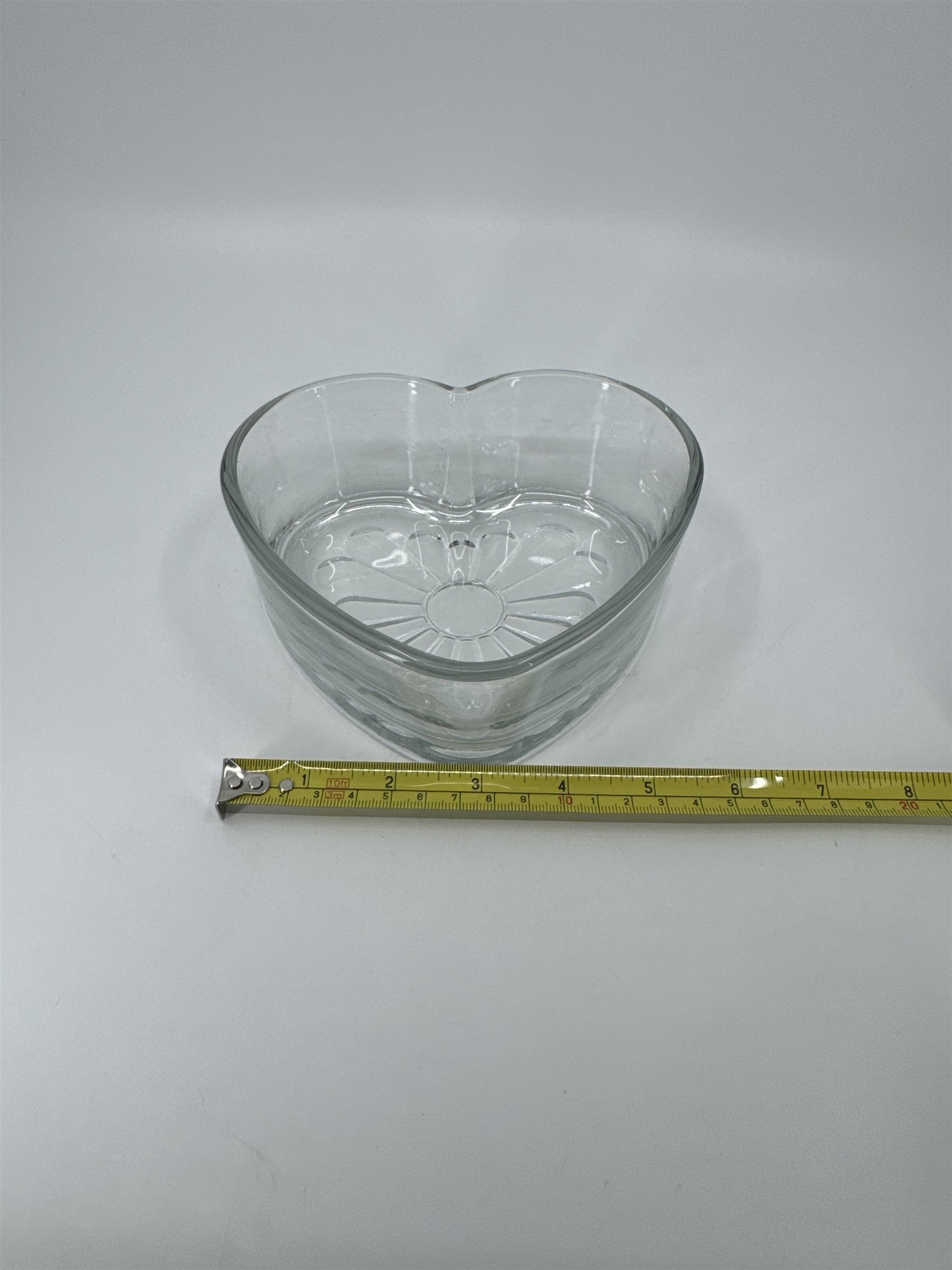 Libbey Libby Clear Glass Heart Shaped Candy Dish Trinket Keepsake Valentine Wedd