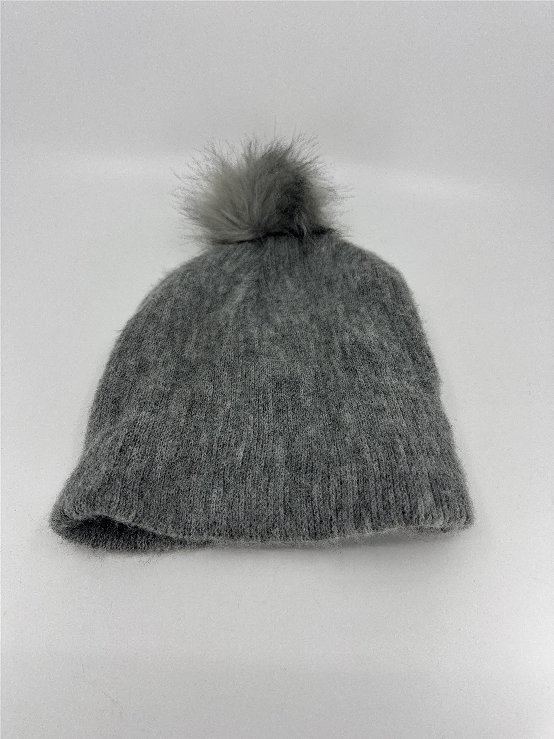 Apt. 9 Womens Beanie Grey with Faux Fur Fluffy Ball on Top One Size OSFM