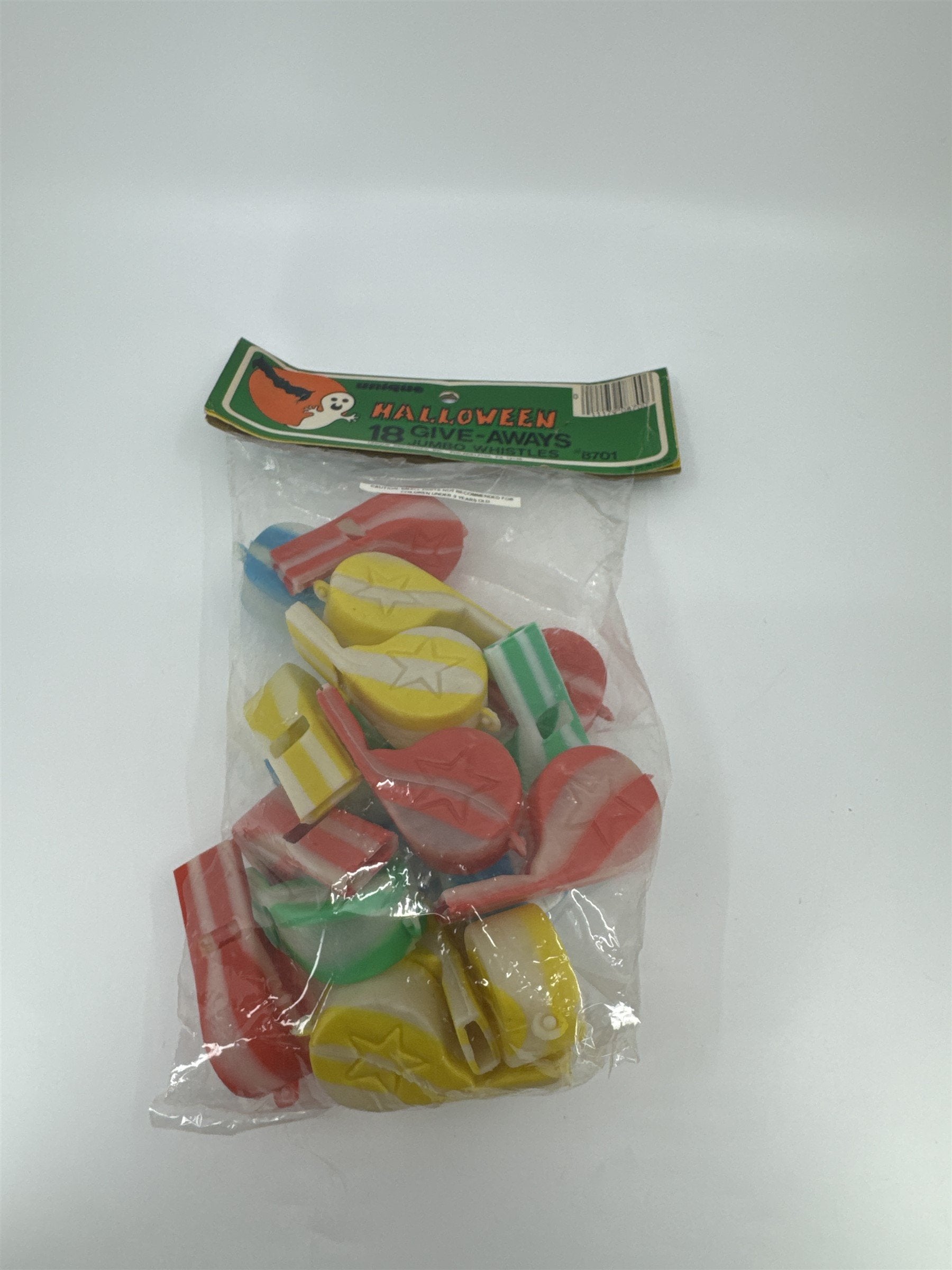 Unique Industries Philadelphia 18ct Halloween Give-Aways Jumbo Whistles #8701