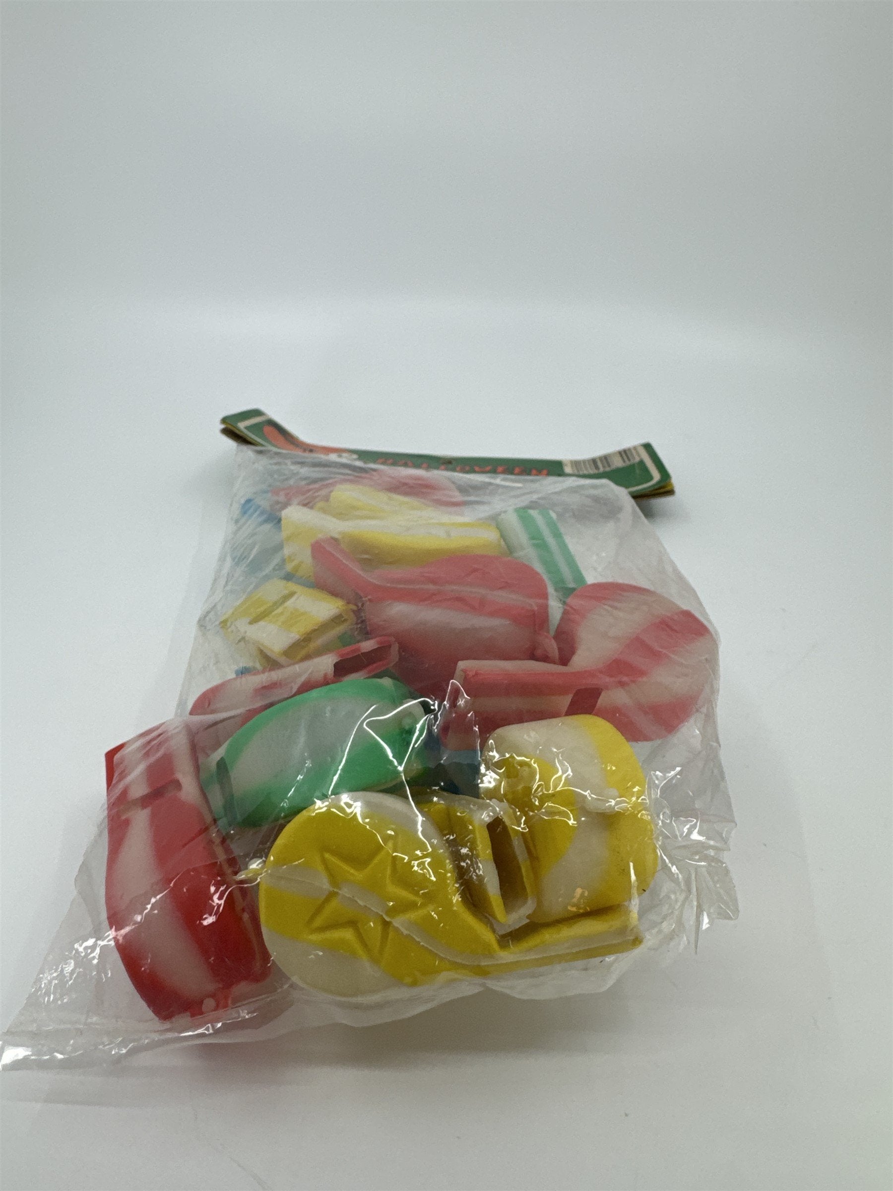 Unique Industries Philadelphia 18ct Halloween Give-Aways Jumbo Whistles #8701