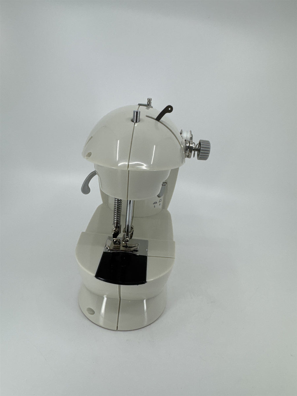 Super Sew Simple Sewing Machine with Foot Pedal AA Battery(AC Adapter Not Incl.)