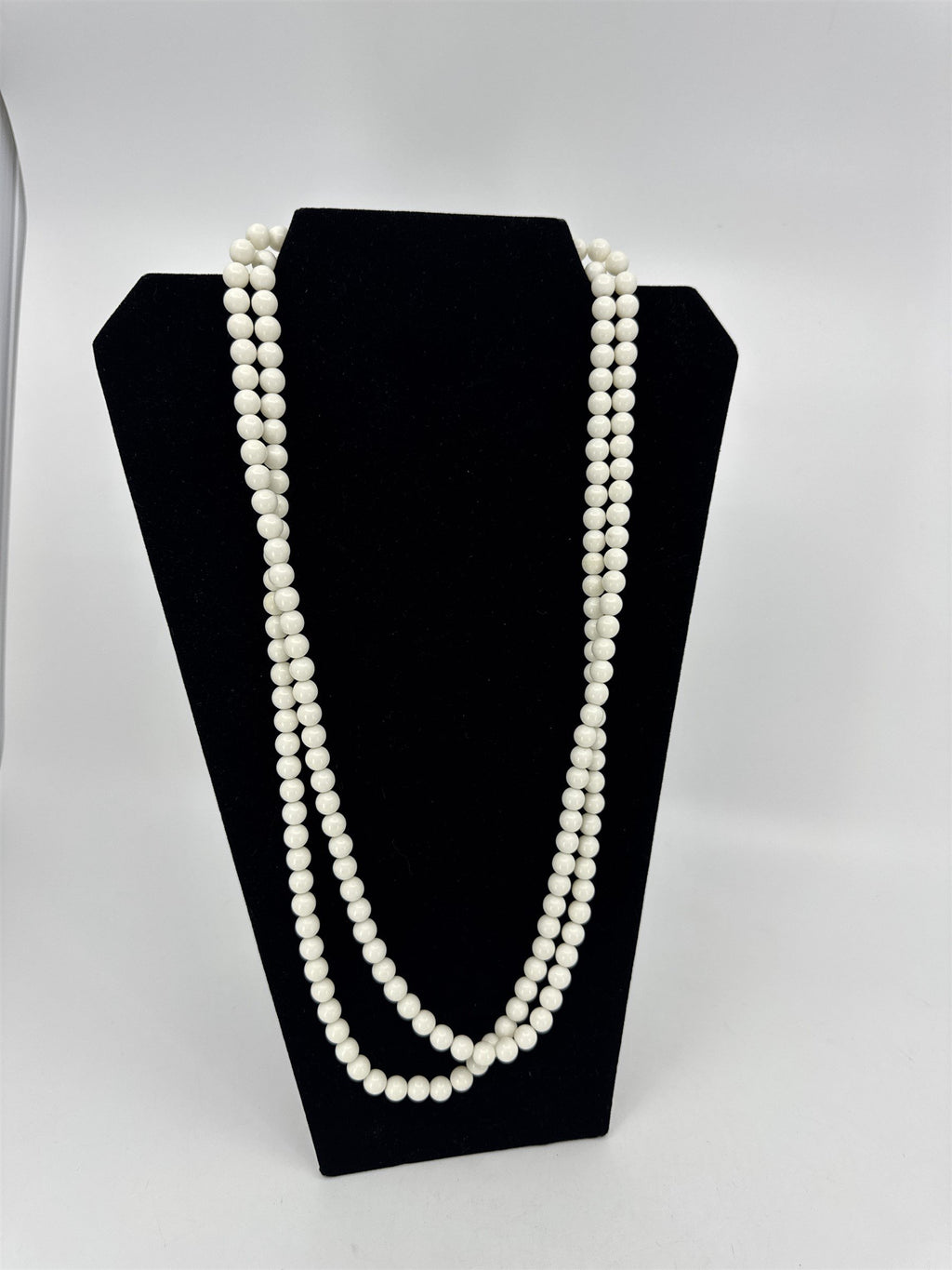 Vintage Costume Jewelry Faux Pearl Plastic Beaded String Extra Long Necklace