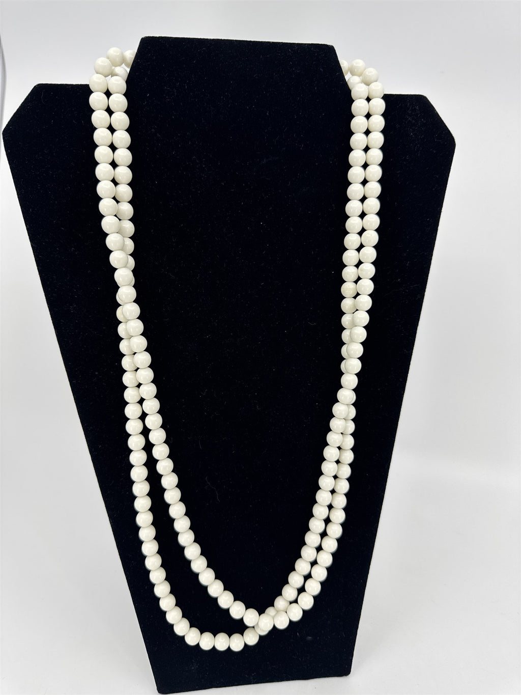Vintage Costume Jewelry Faux Pearl Plastic Beaded String Extra Long Necklace