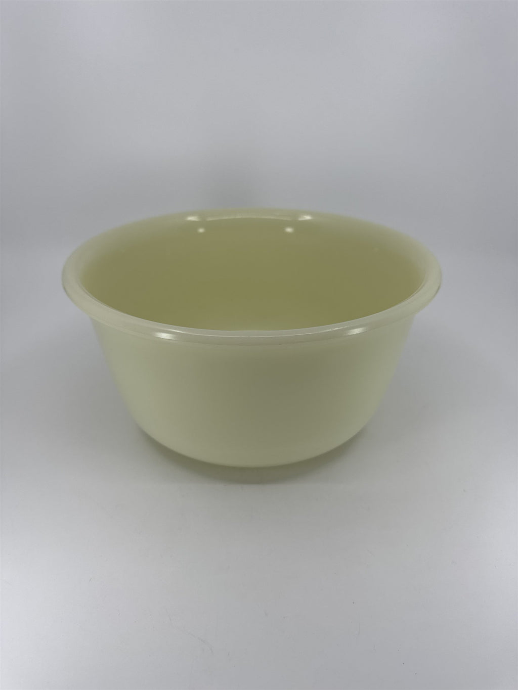 Vintage Hamilton Beach Mixing Bowl Pale Yellow Cream 9" Glass Bowl Racine Wisc.