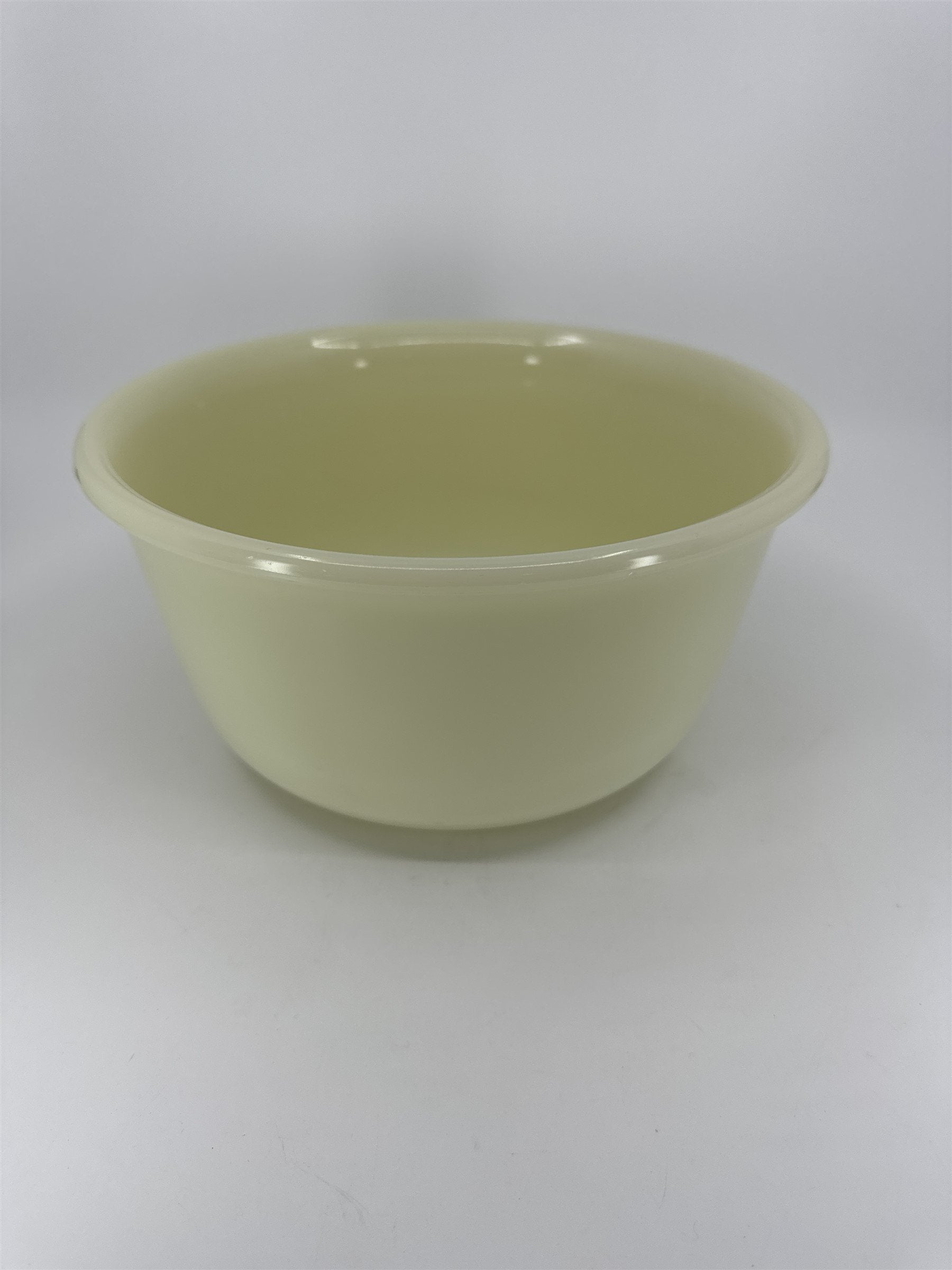 Vintage Hamilton Beach Mixing Bowl Pale Yellow Cream 9" Glass Bowl Racine Wisc.