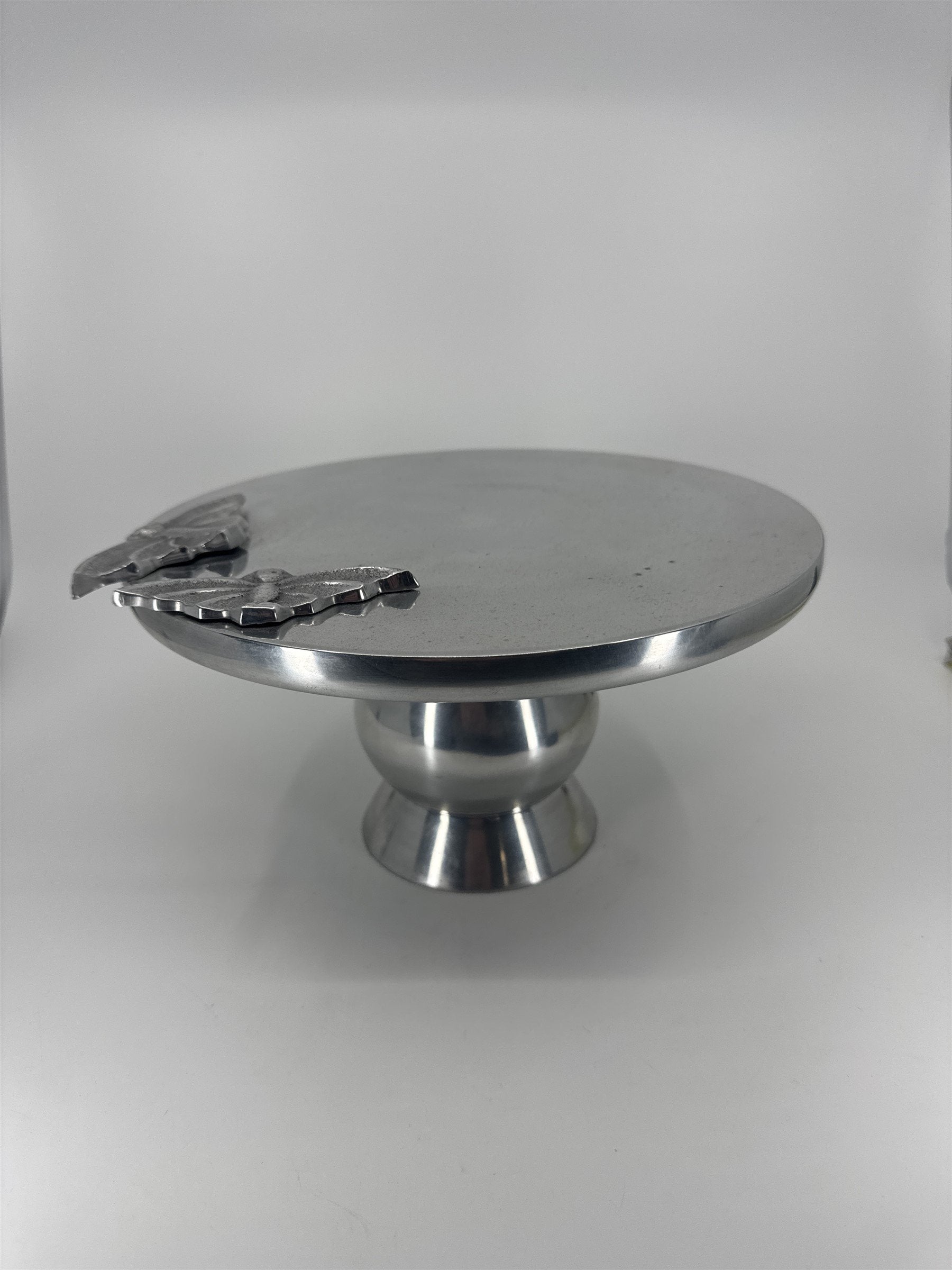 Vintage Metal Platter /w Metal Bat Accents Halloween Home Decor Stand Platter