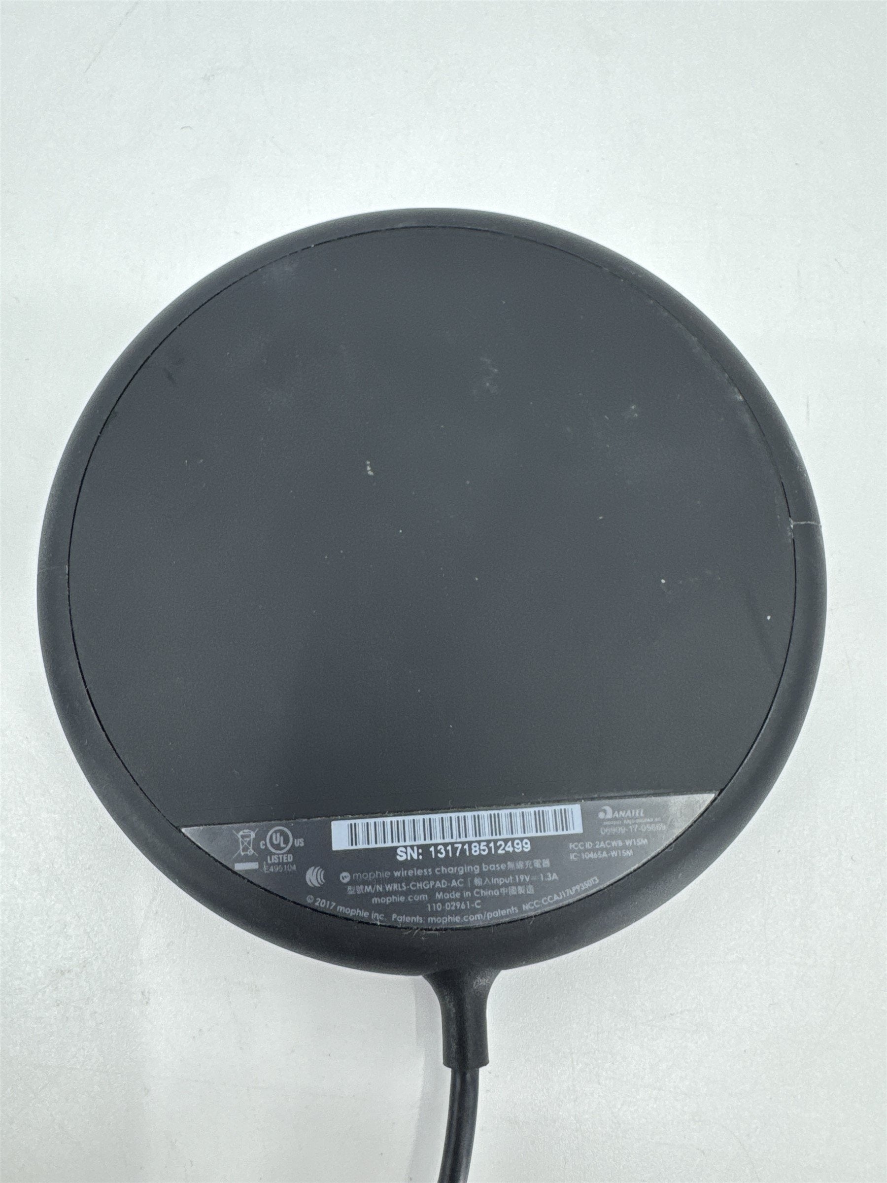 Mophie Wireless Qi Charging Pad for Smartphones WRLS-CHGPAD-AC