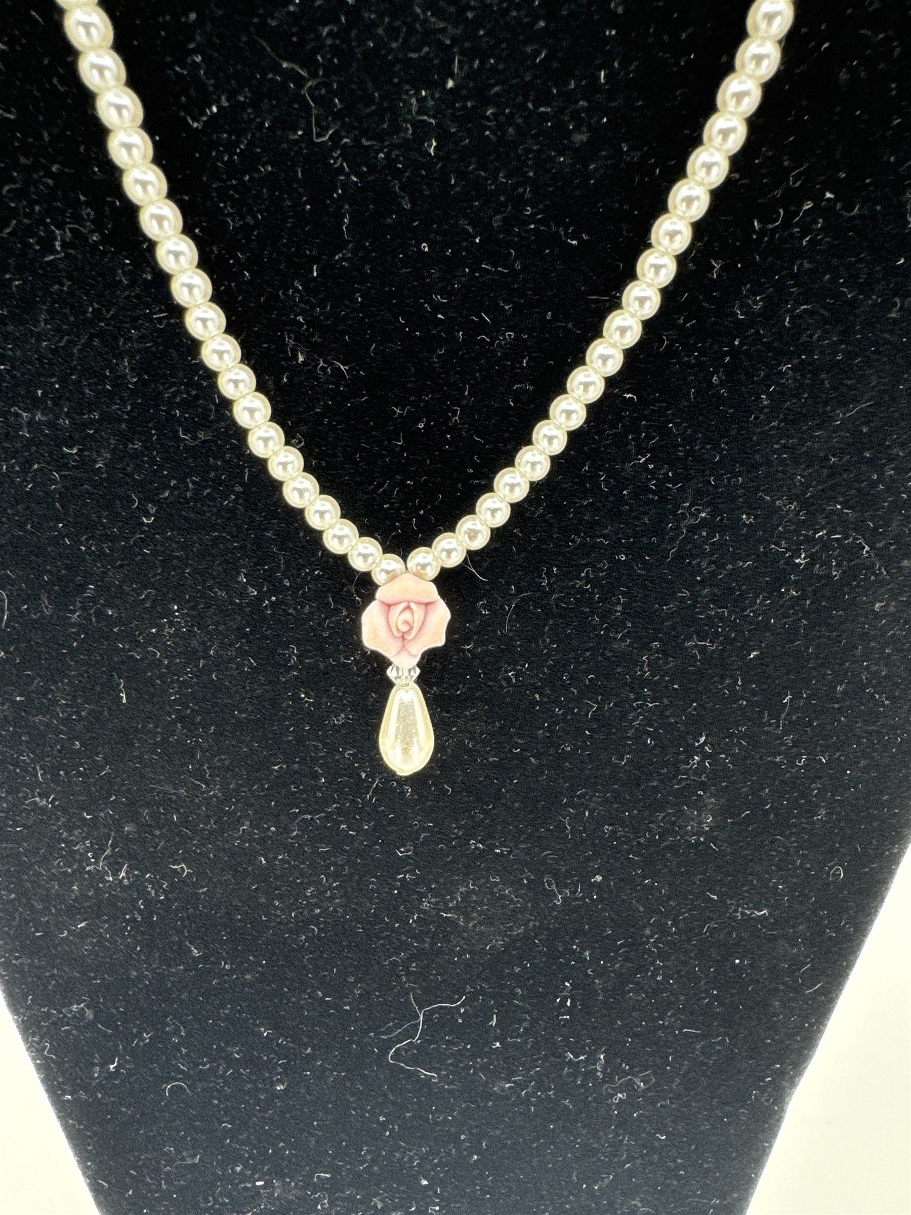 Vintage Tiny Faux White Pearl Pink Rose Vibrant Necklace Estate Costume Jewelry