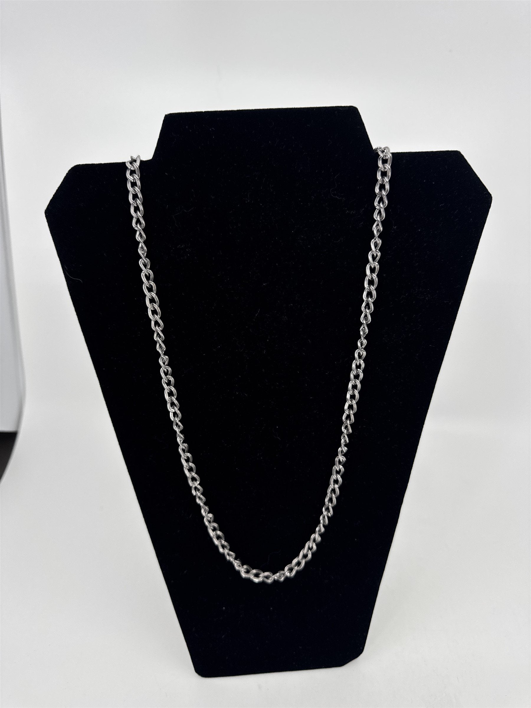 Vintage Grey Gray Metal Necklace Textured Dark Chain Necklace